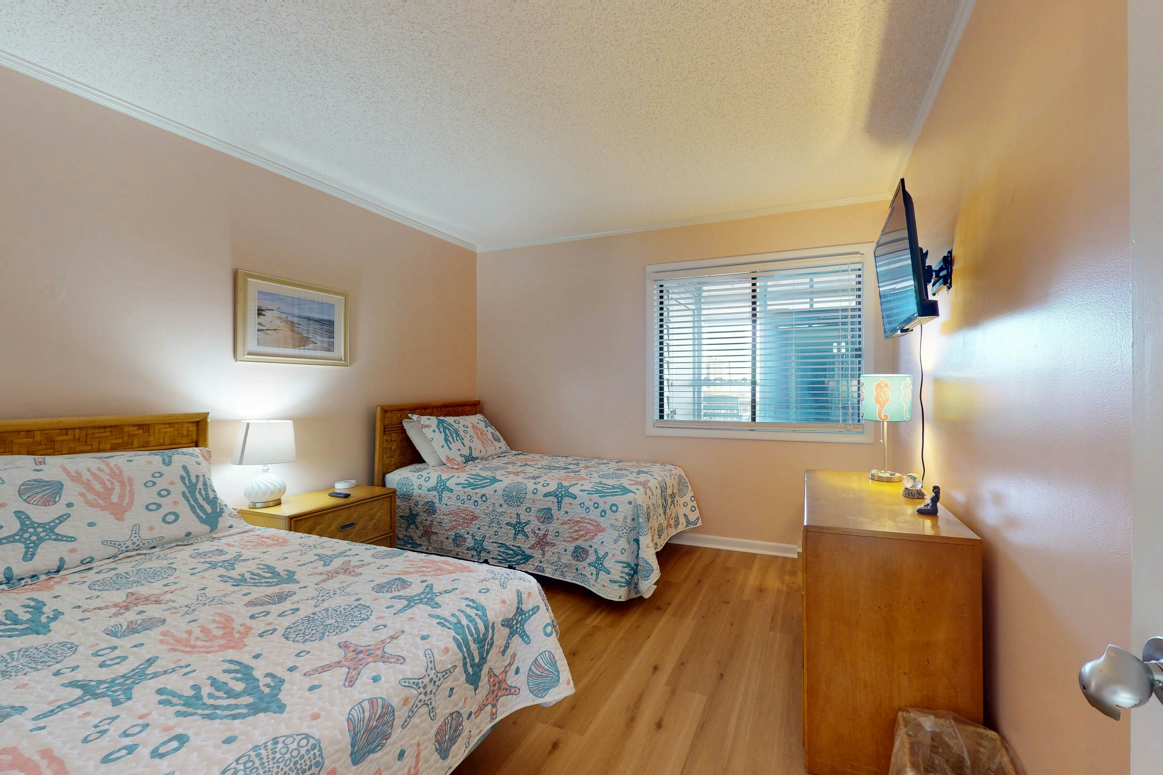 ABIBS153 Island Beach & Racquet Club H 201- Pelican Crossing