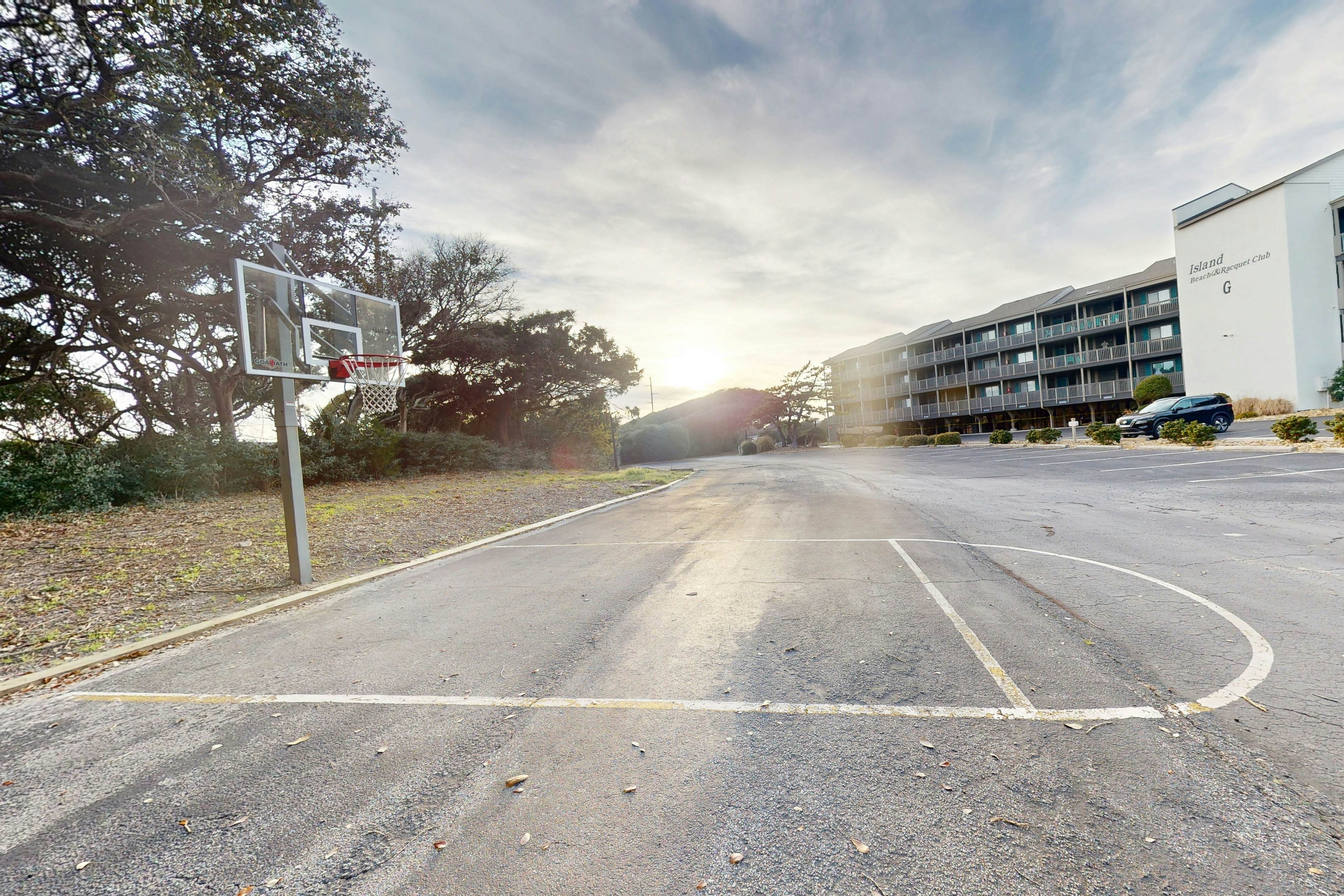 ABIBS153 Island Beach & Racquet Club H 201- Pelican Crossing