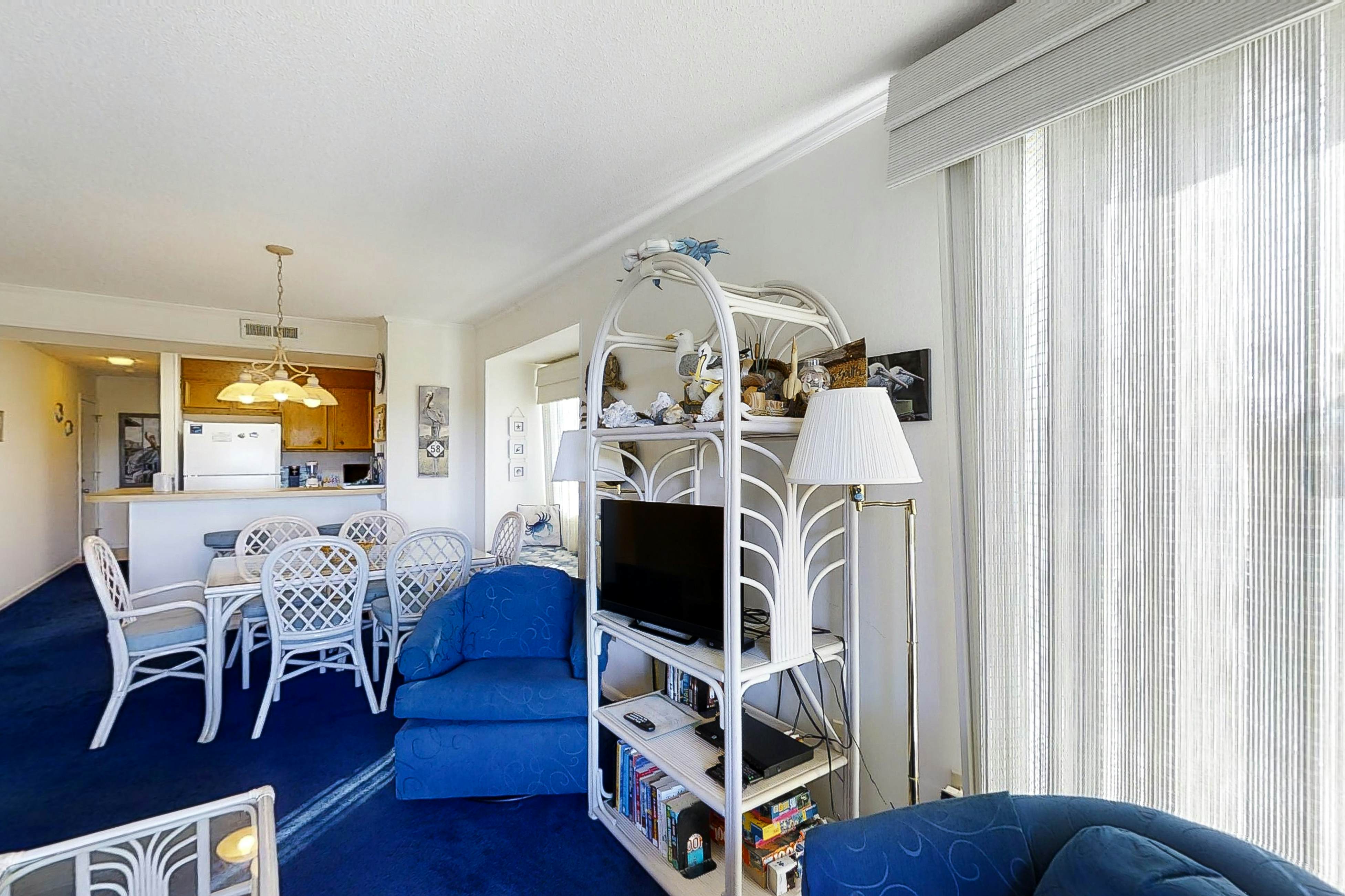 ABIBS46 Island Beach & Racquet Club G201