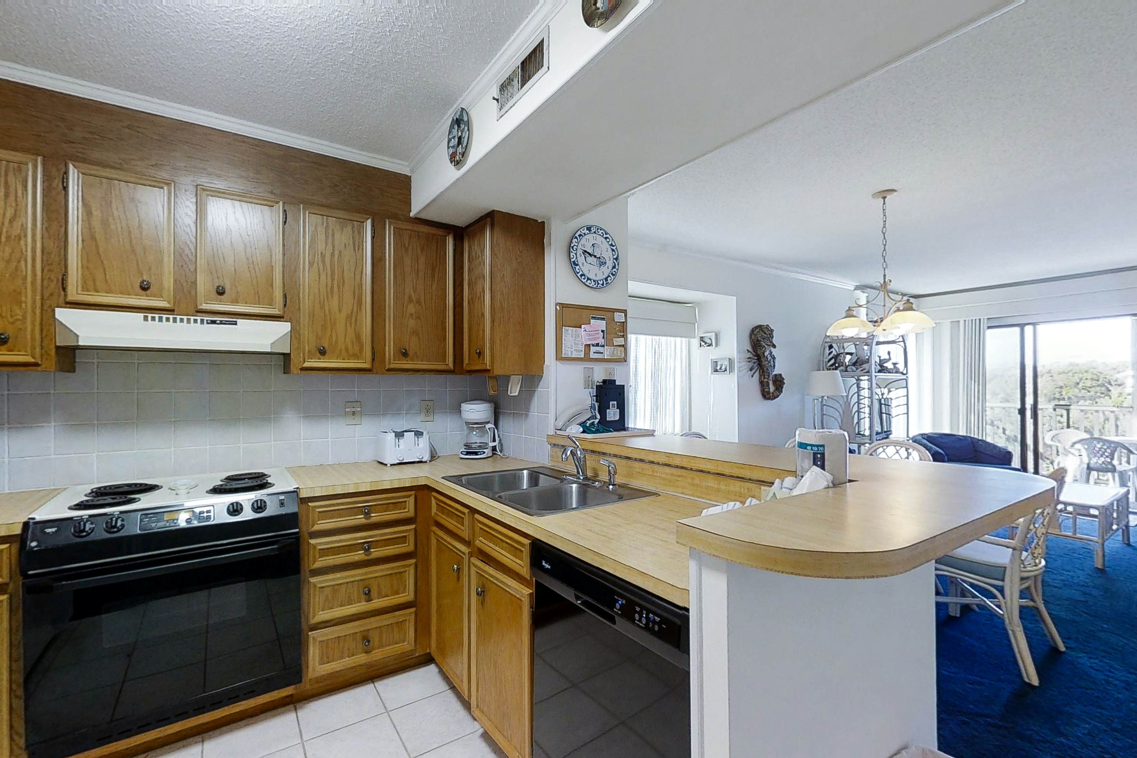 ABIBS46 Island Beach & Racquet Club G201