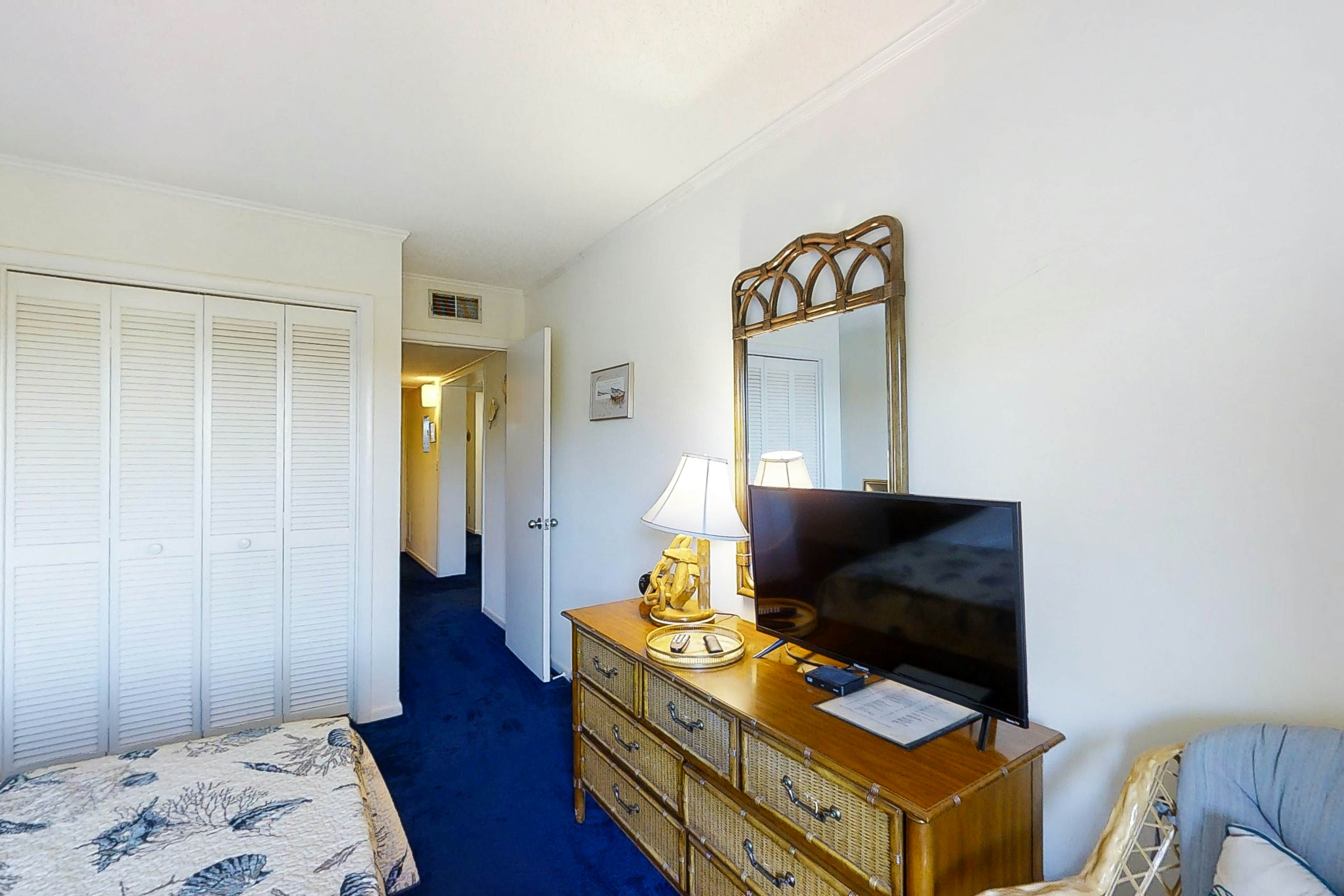 ABIBS46 Island Beach & Racquet Club G201