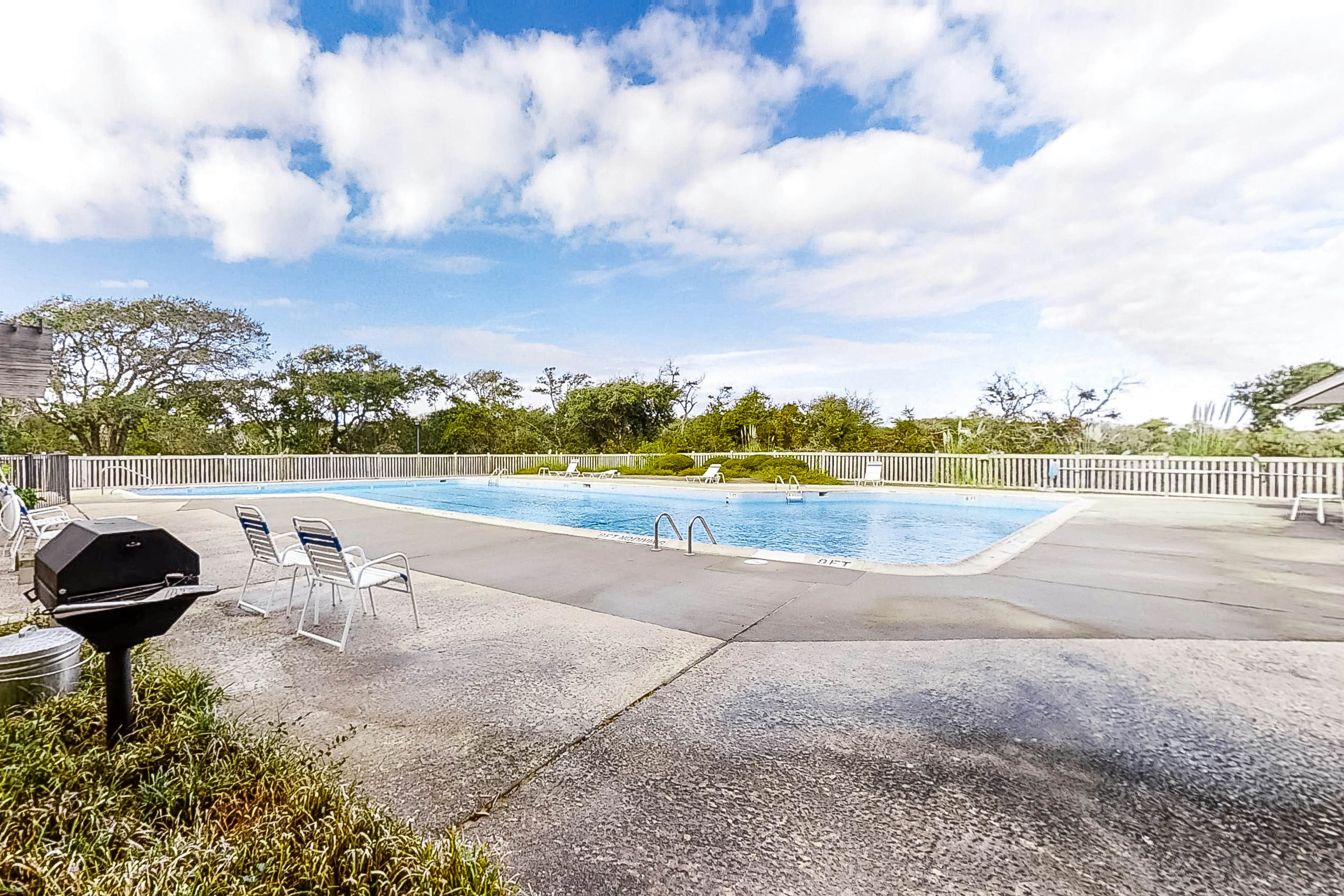 ABIBS46 Island Beach & Racquet Club G201