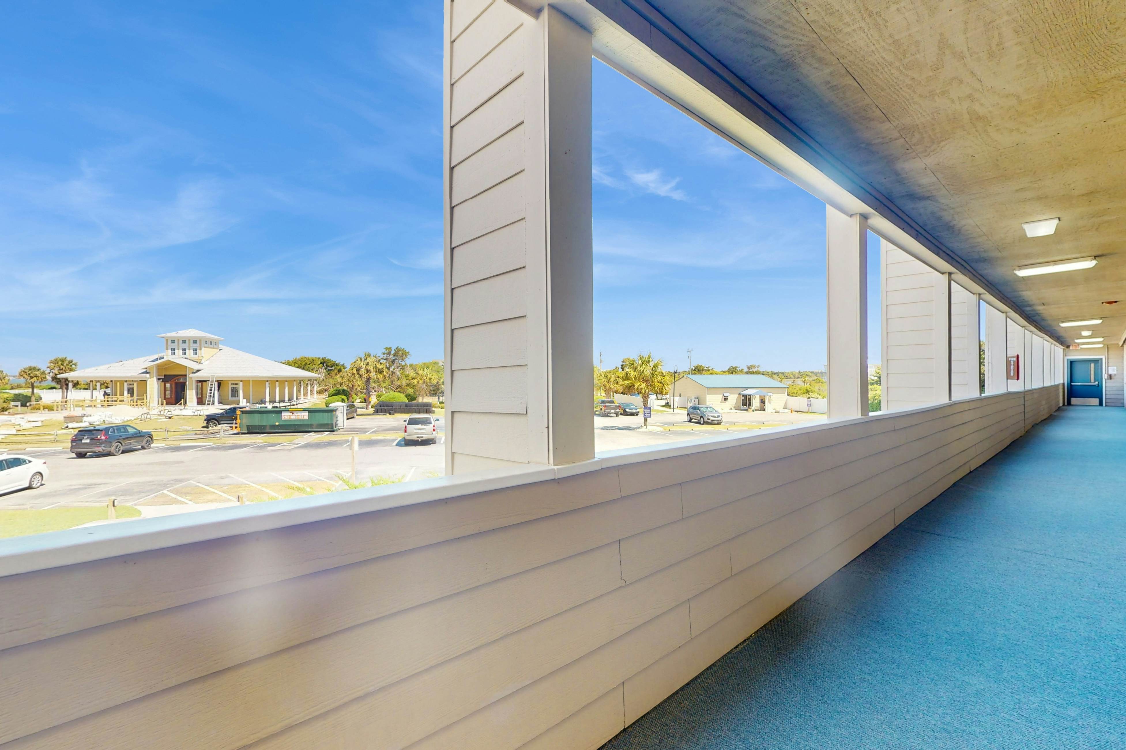 ABPAB166 Sandy Shores