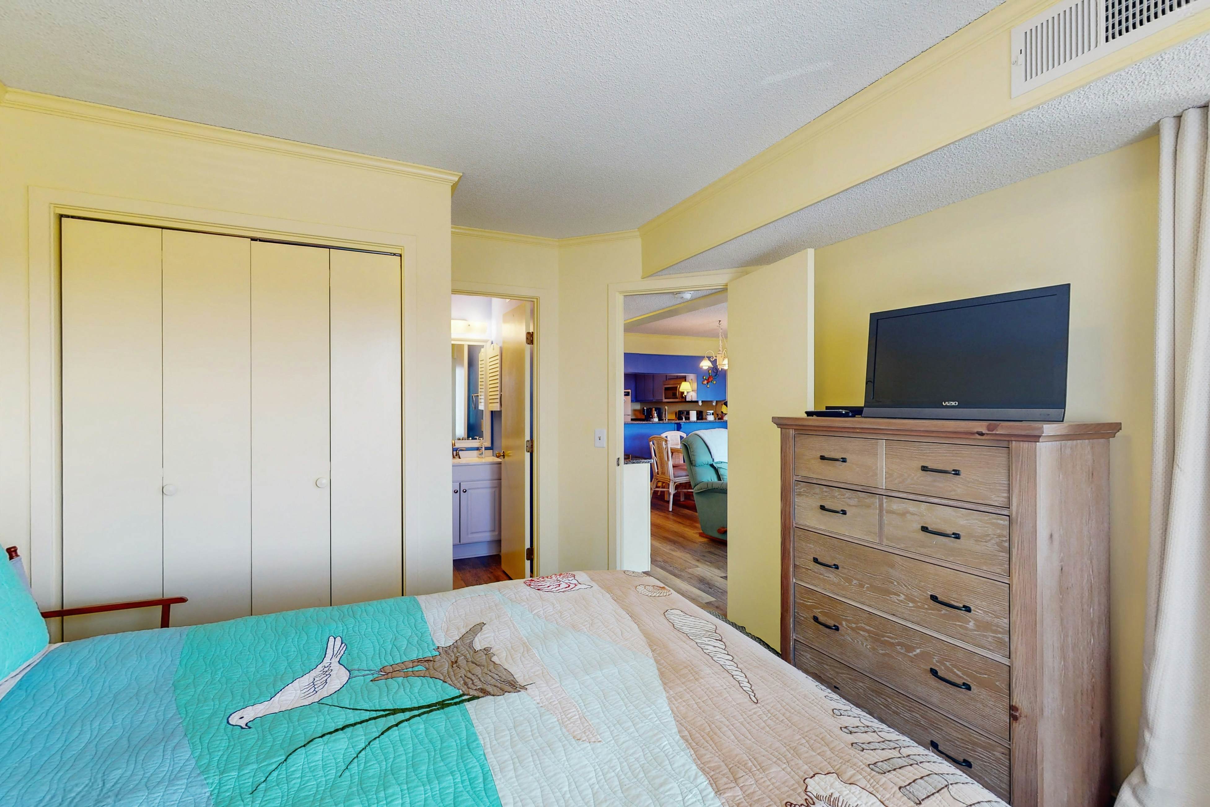 ABPAB167 Blue Haven Beach Retreat