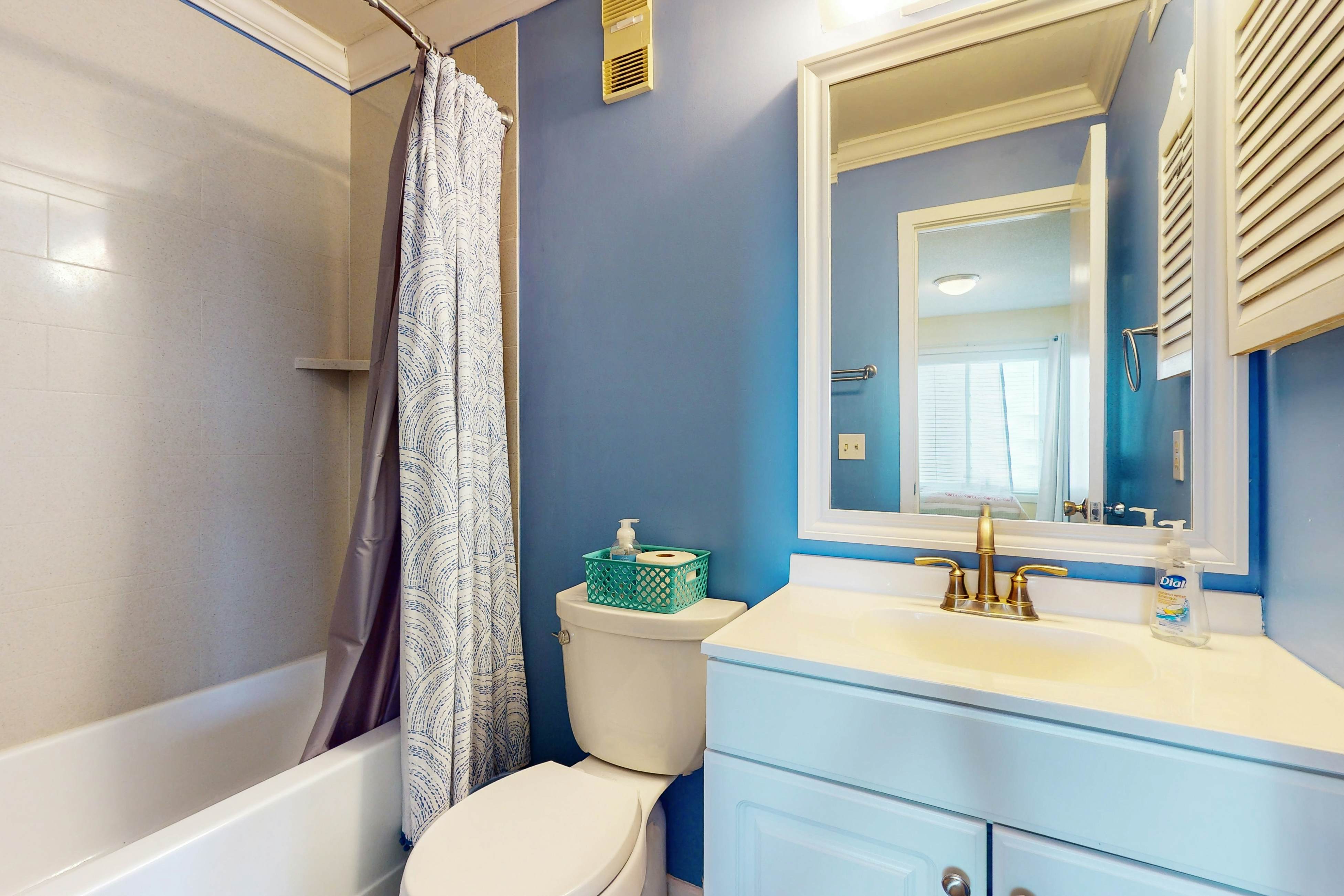 ABPAB167 Blue Haven Beach Retreat