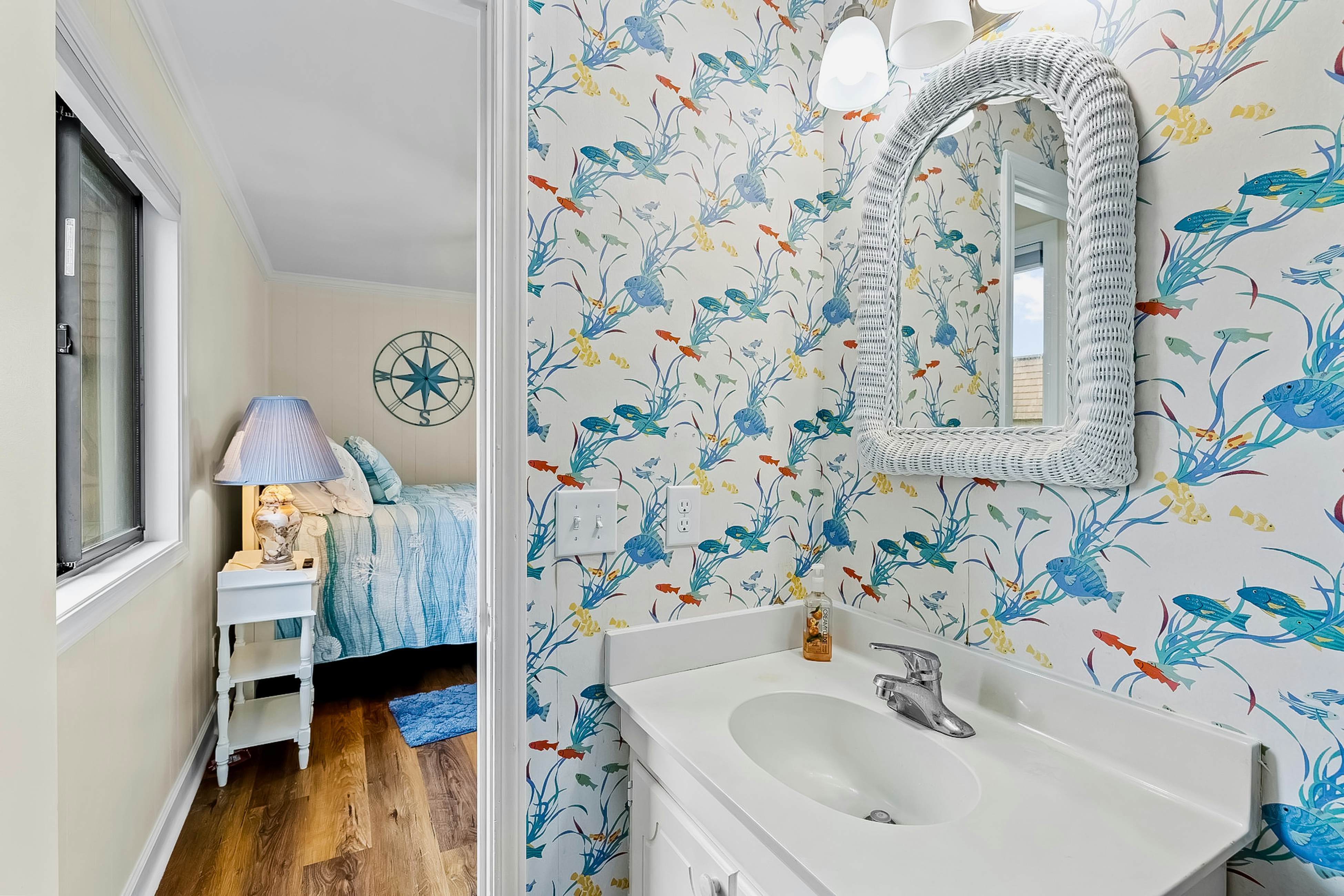 ABSW153 Southwinds C8