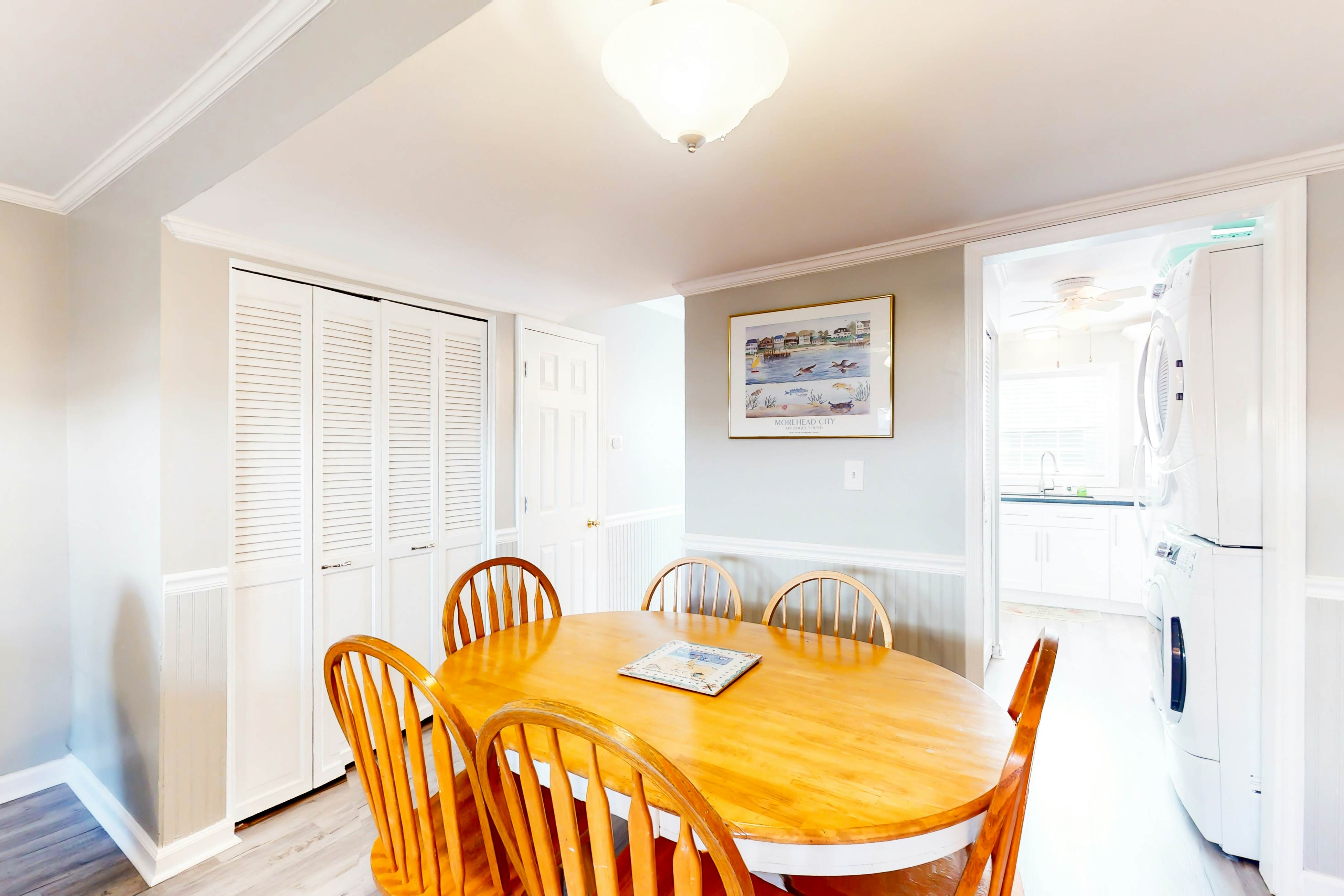 PKT11 A Step from the Beach