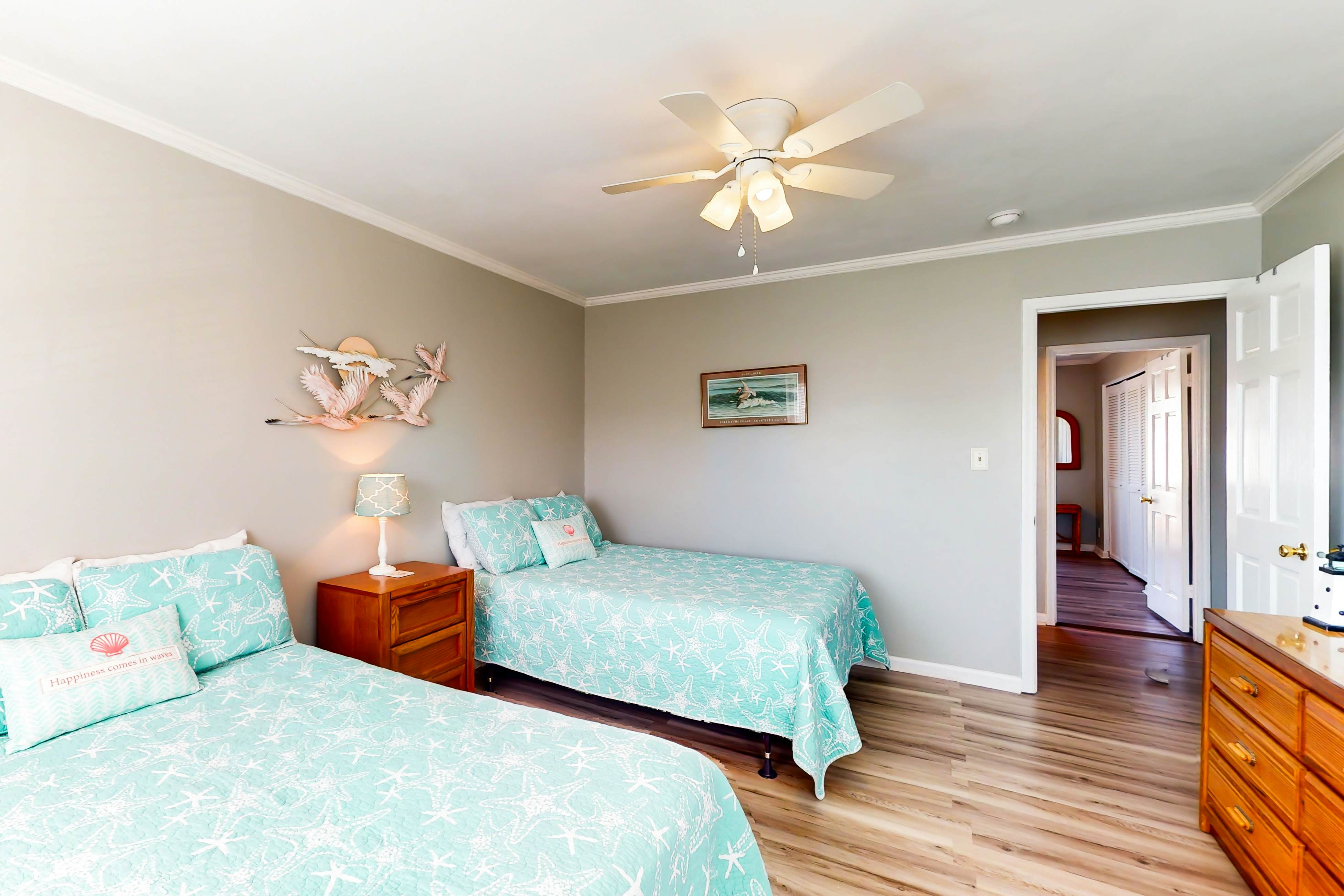 PKT11 A Step from the Beach