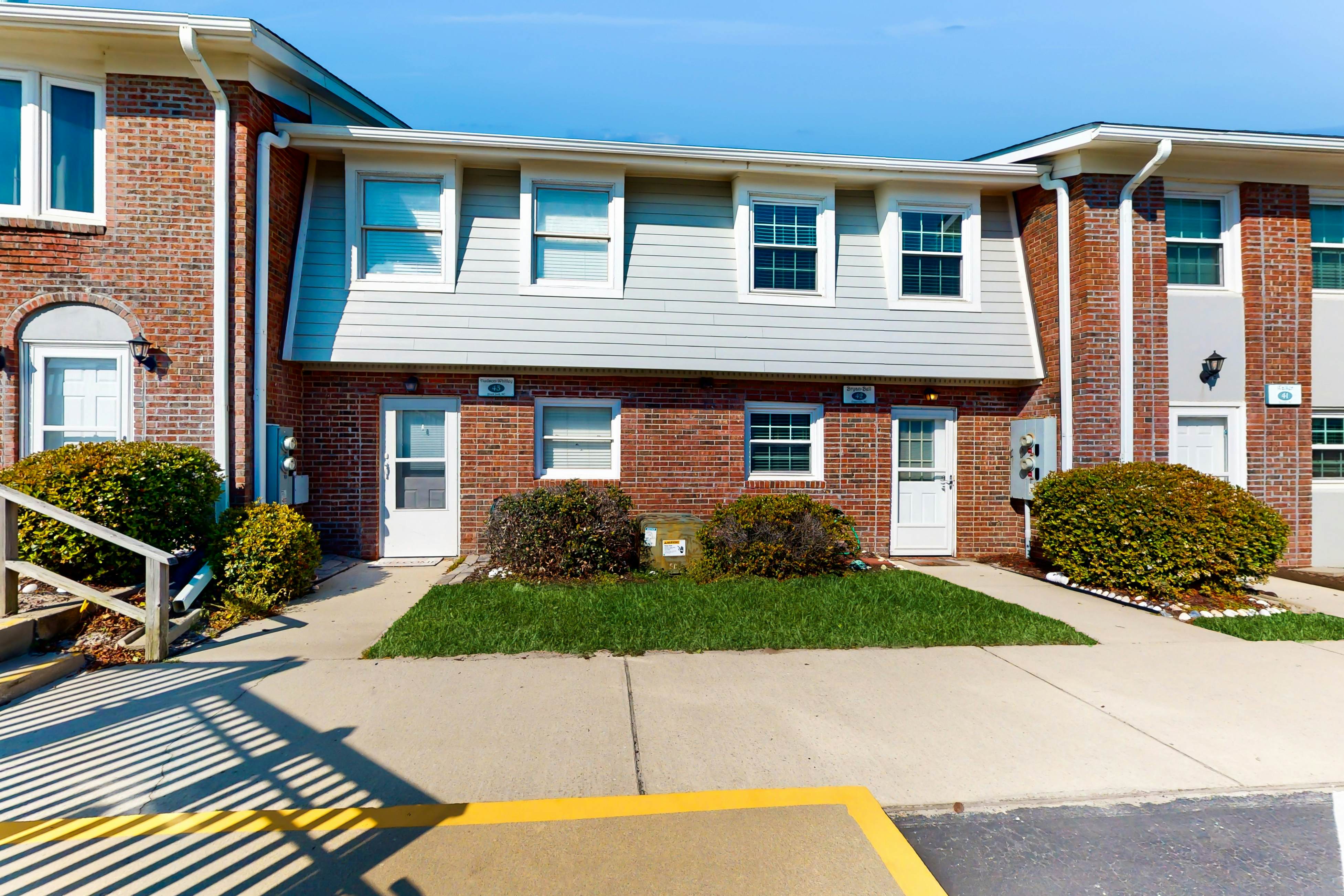 PKT11 A Step from the Beach