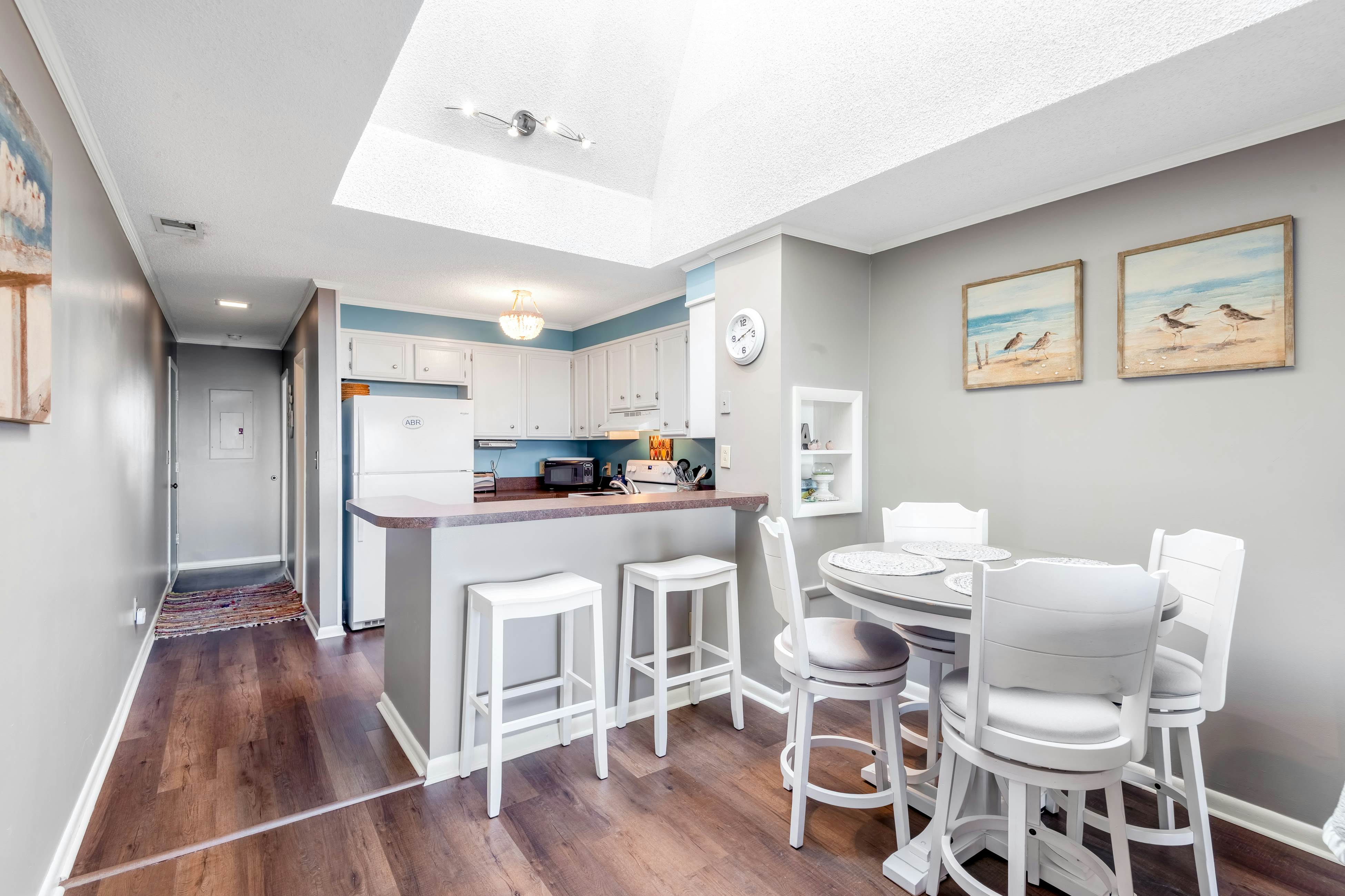 ABIBO43 Island Beach & Racquet Club B302