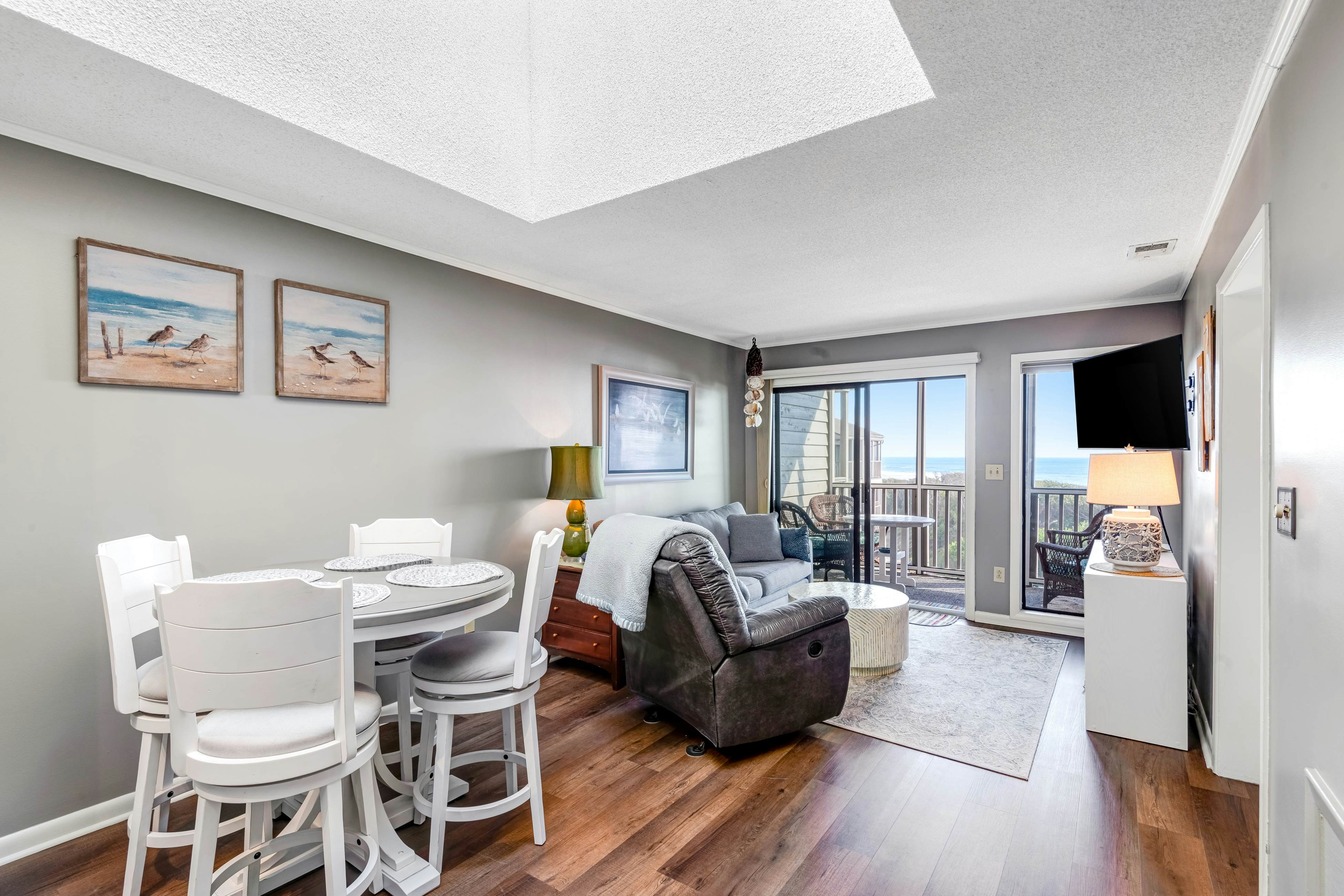 ABIBO43 Island Beach & Racquet Club B302