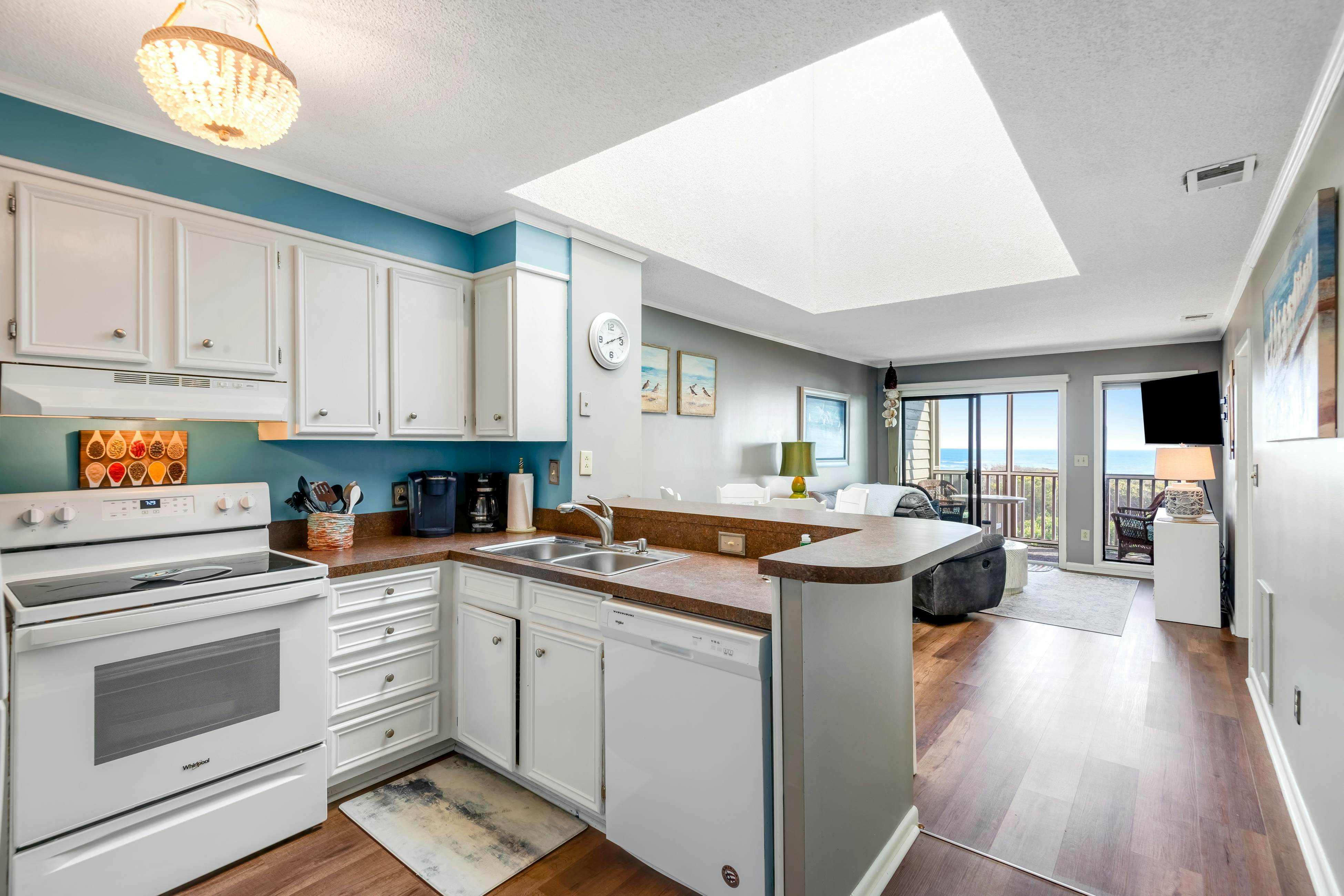 ABIBO43 Island Beach & Racquet Club B302