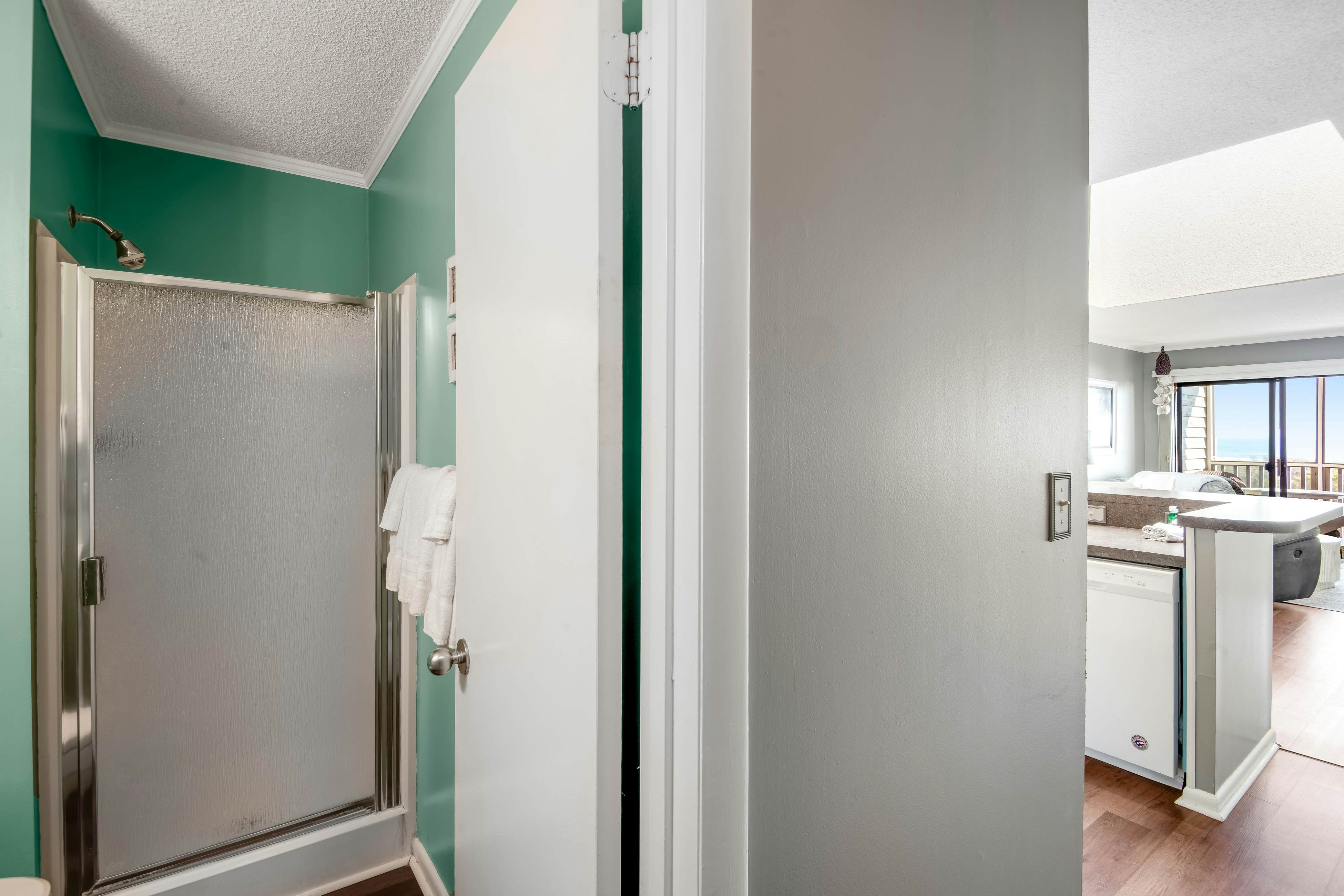 ABIBO43 Island Beach & Racquet Club B302