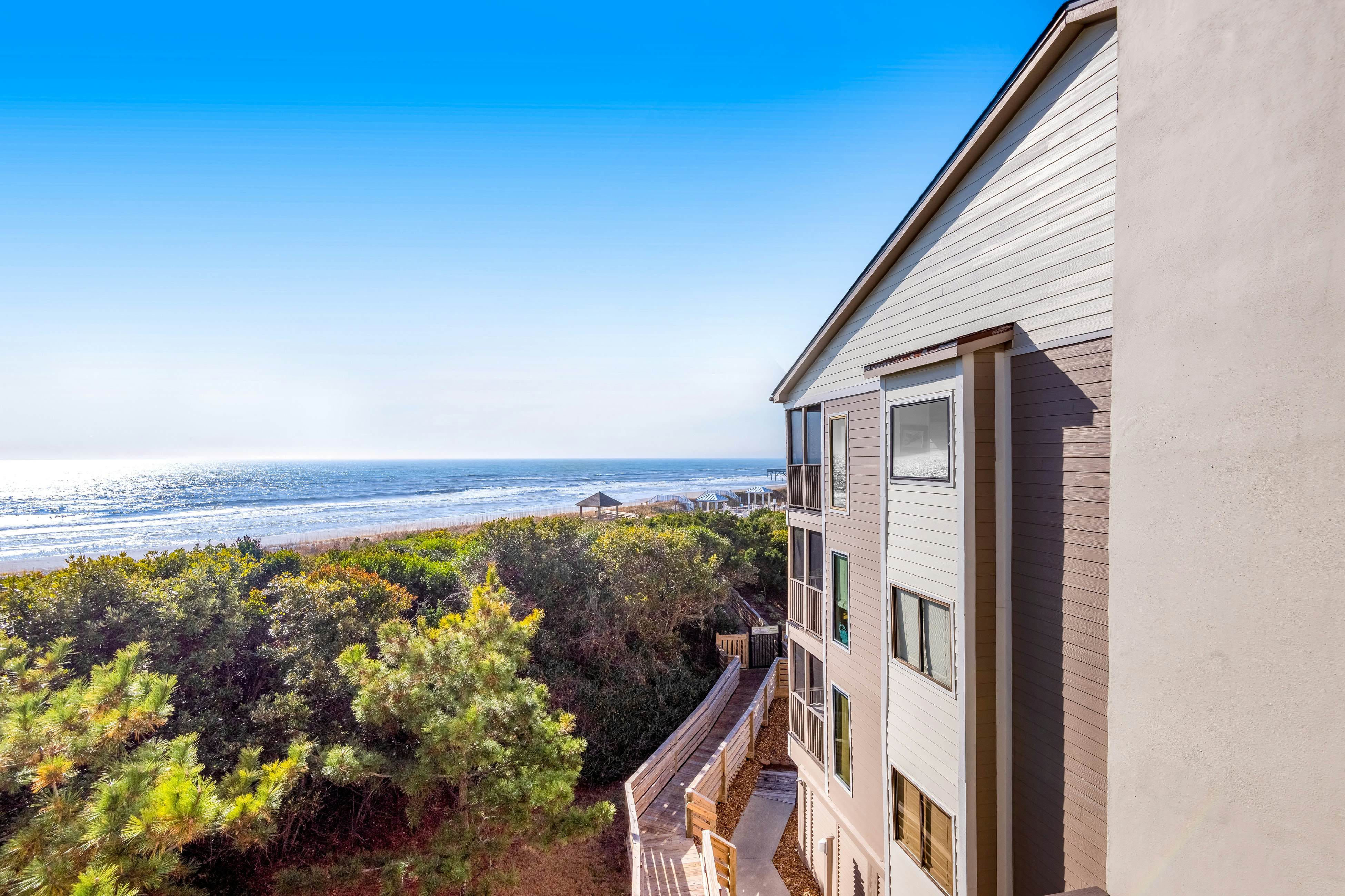 ABIBO43 Island Beach & Racquet Club B302