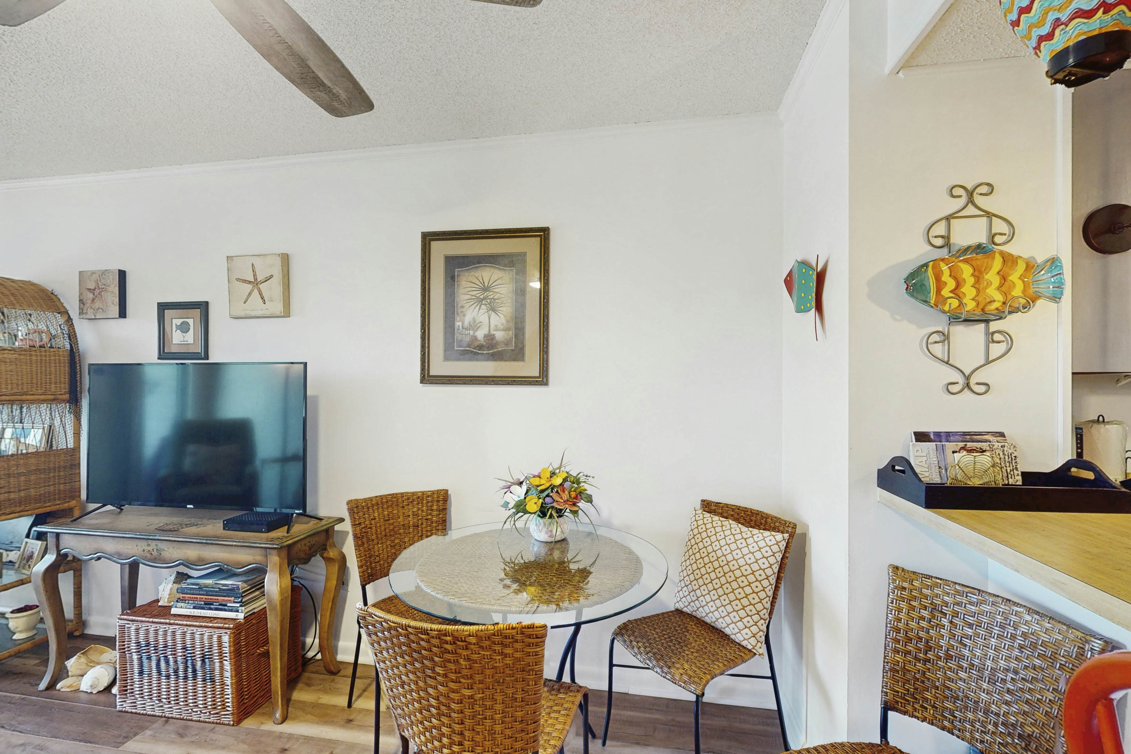 ABIBO45 Island Beach & Racquet Club  B109