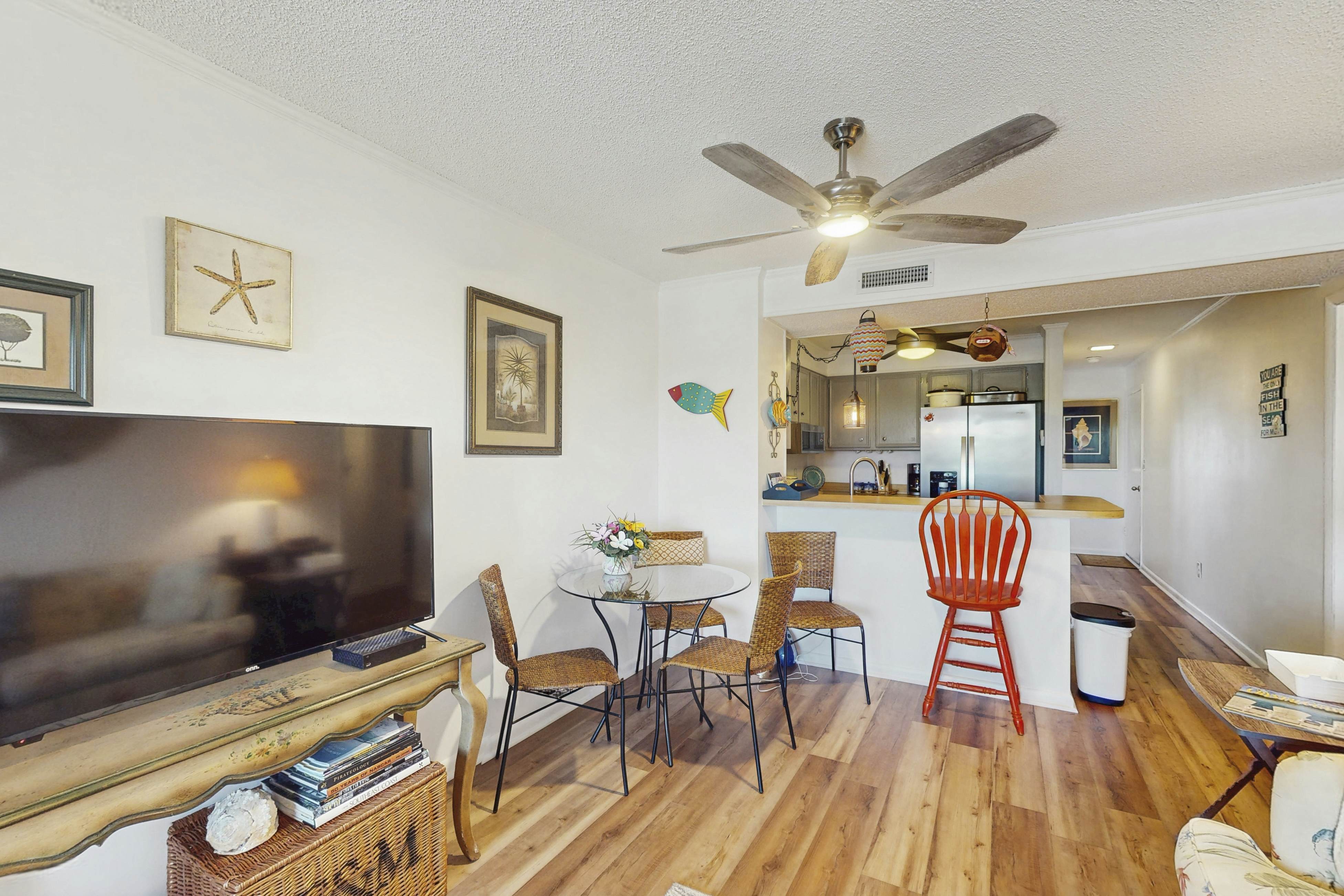 ABIBO45 Island Beach & Racquet Club  B109