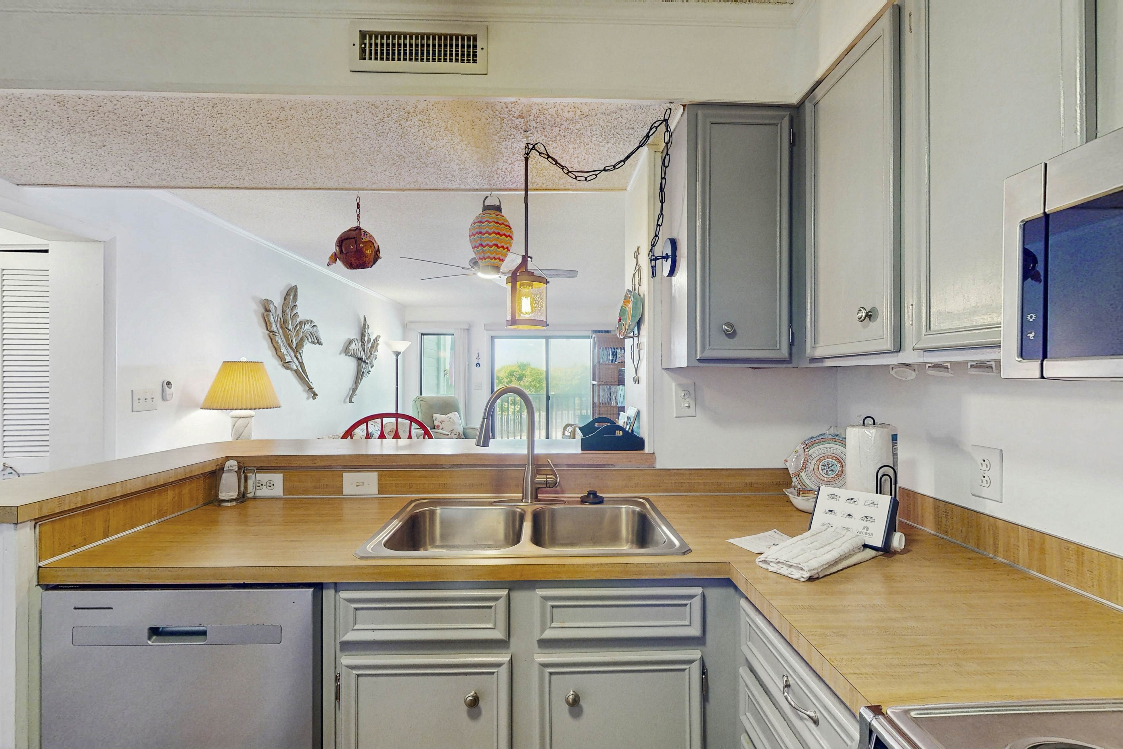 ABIBO45 Island Beach & Racquet Club  B109