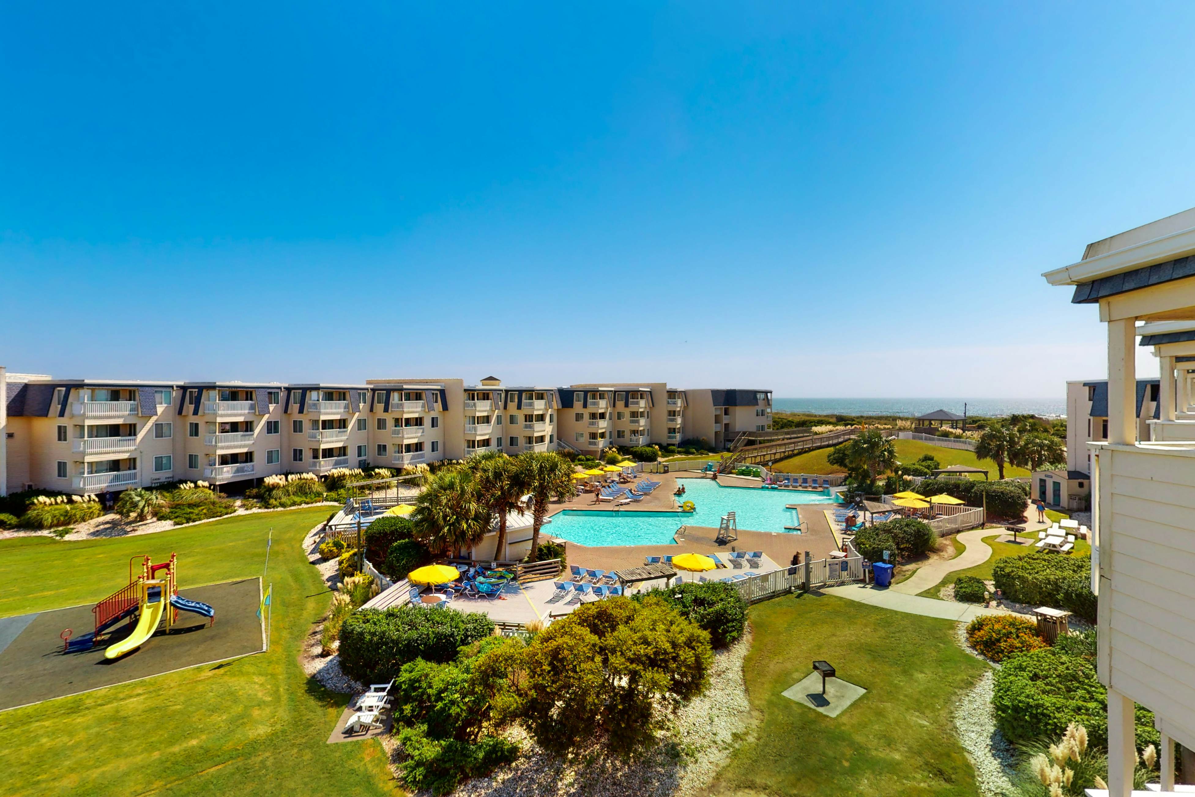 ABPAB125 A Place at the Beach 312