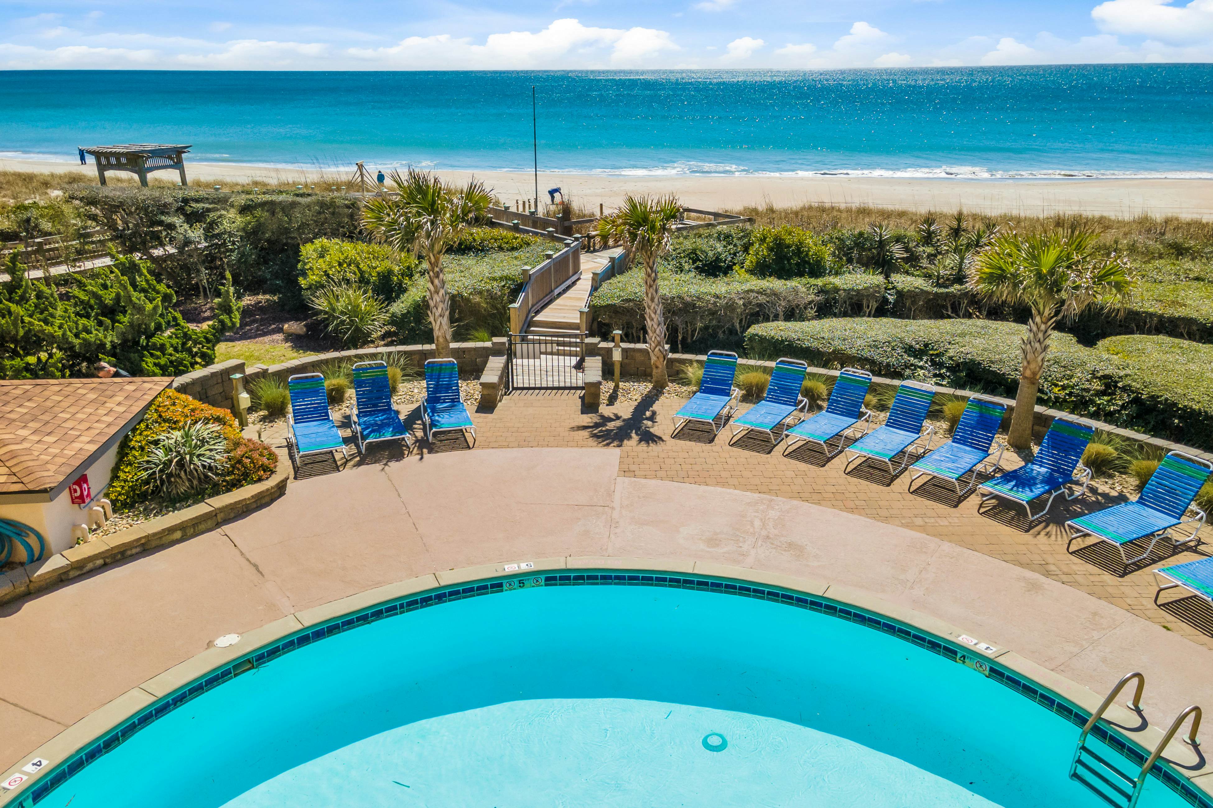 PKBW03 Beachwalk 103