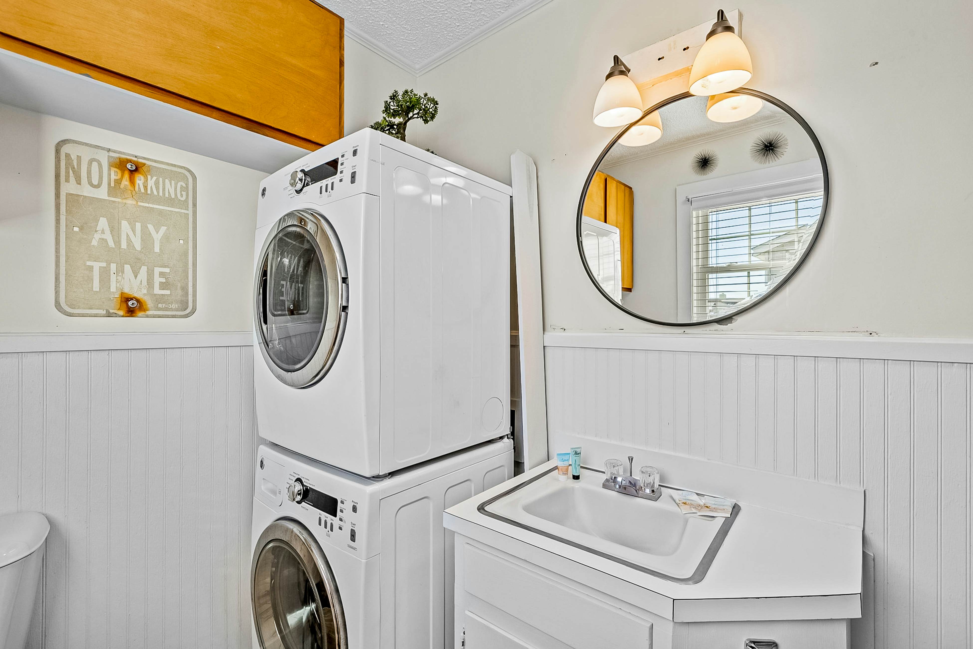 AB136 Charming Cottage