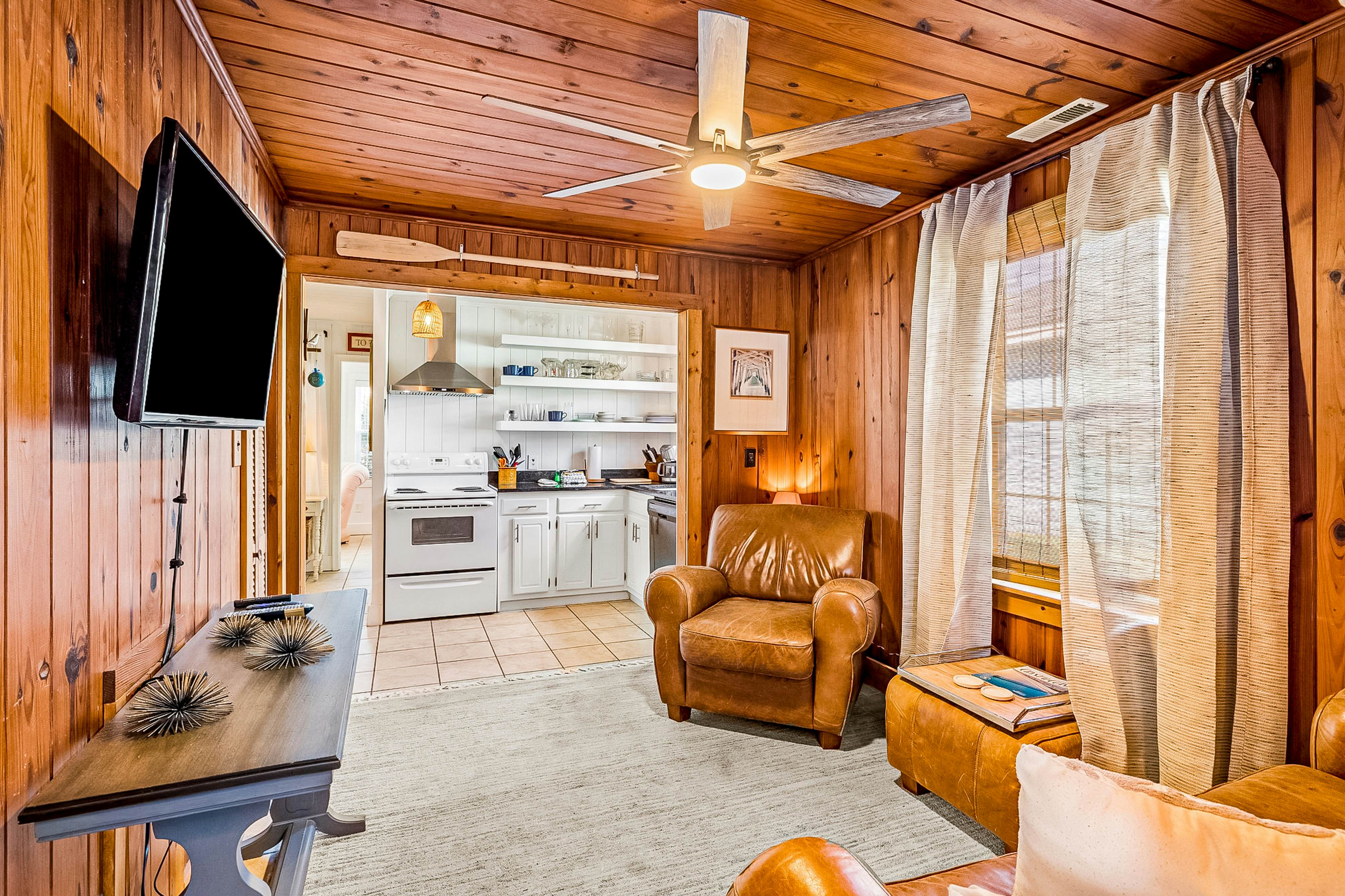 AB136 Charming Cottage