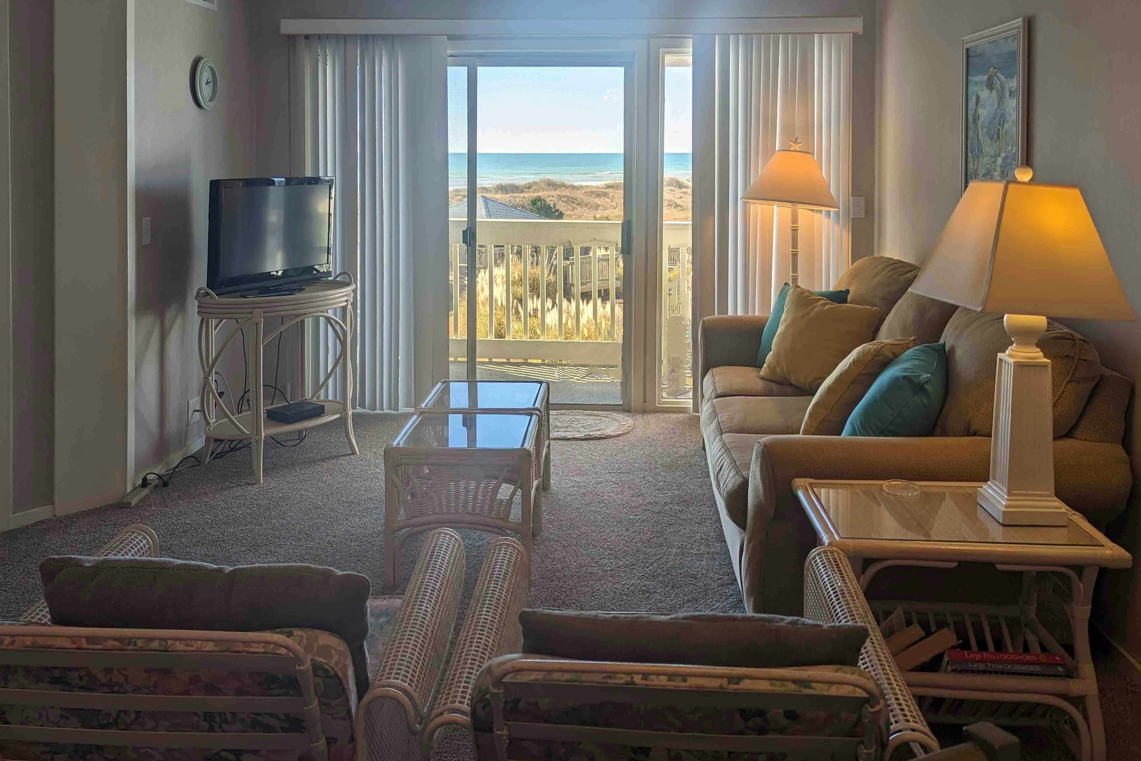 ABPAB91 A Place At The Beach 376