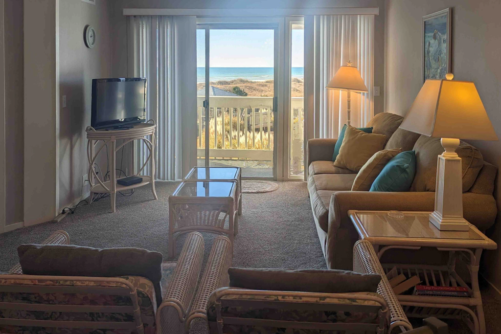ABPAB91 A Place At The Beach 376