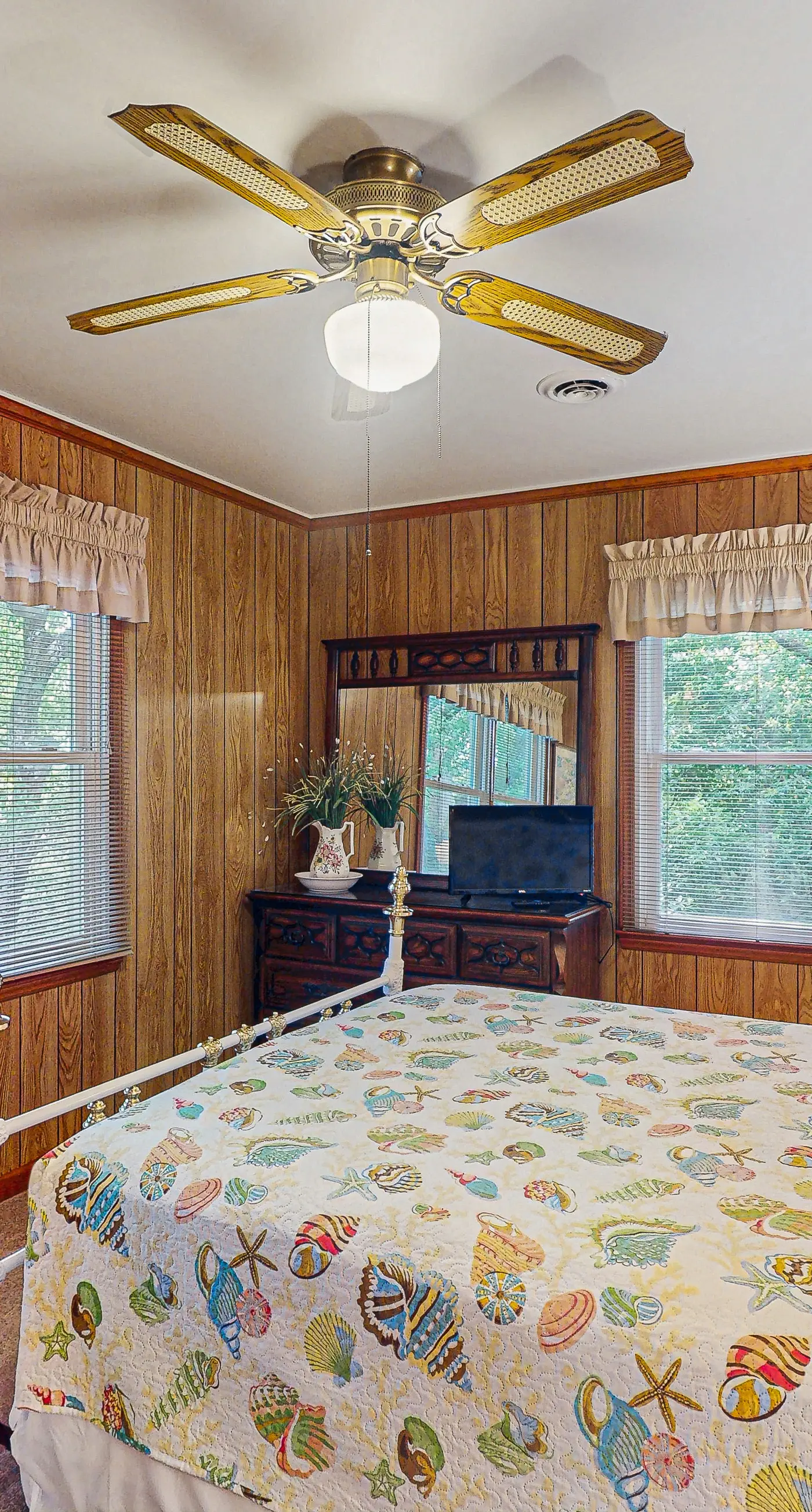 EI12A The Stanley Cottage - Upstairs
