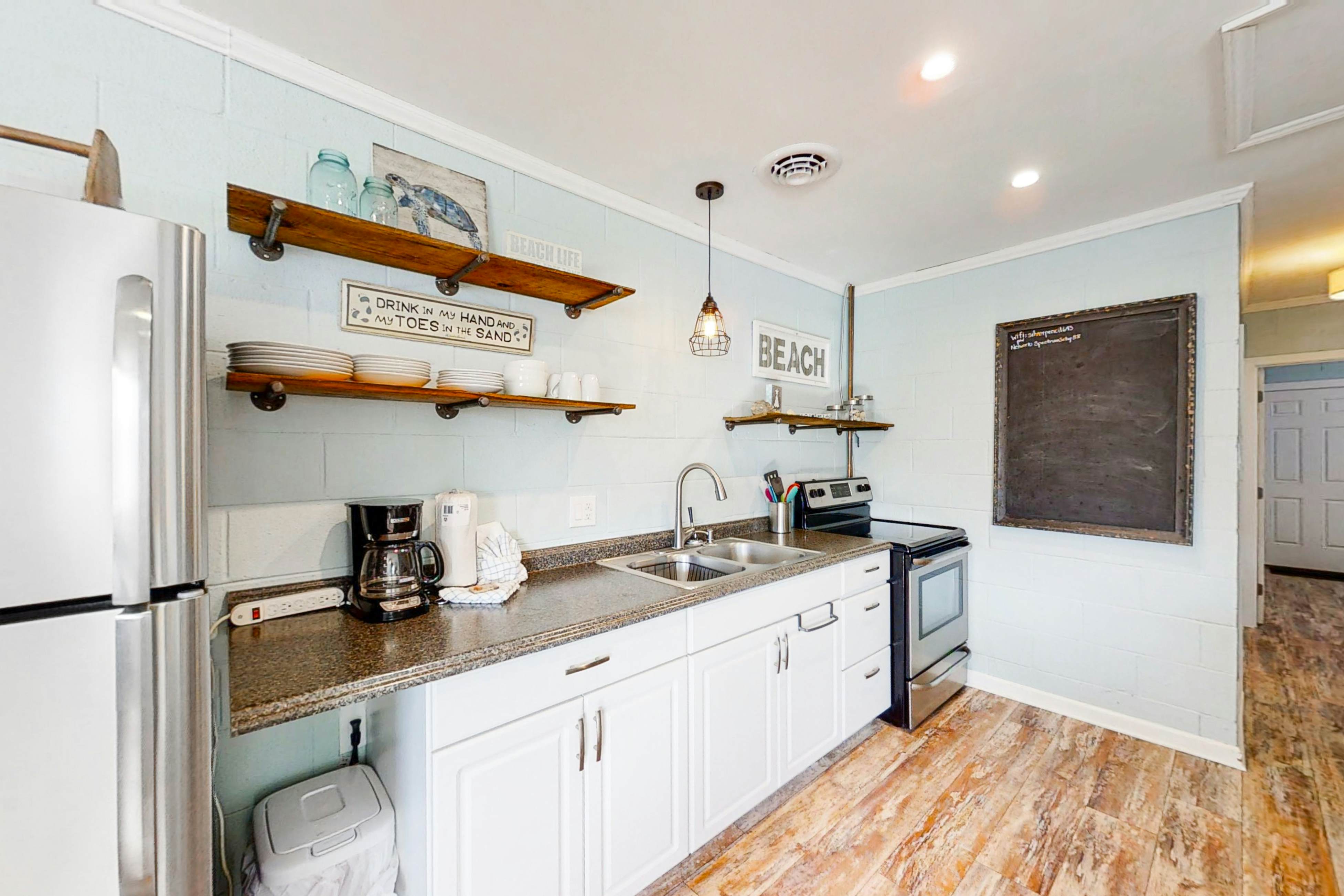 ABCT122 Toes in the Sand Unit B