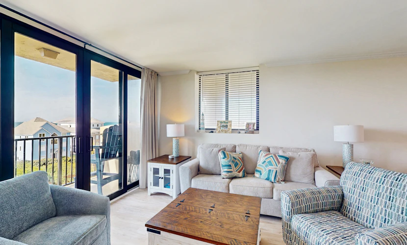 Stunning Ocean Front Condo with Shared Amenities | Pool, Tennis, and Gym