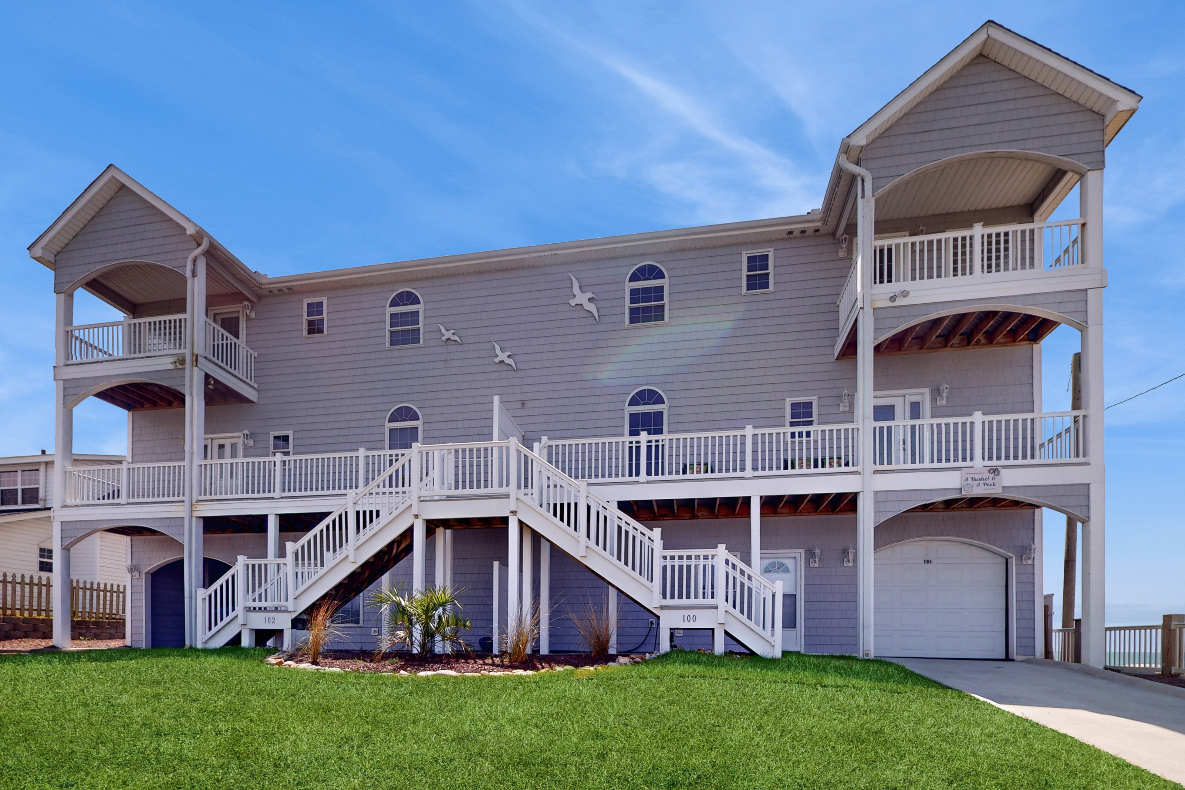 A Bushel and a Peck: Ocean view duplex with balcony