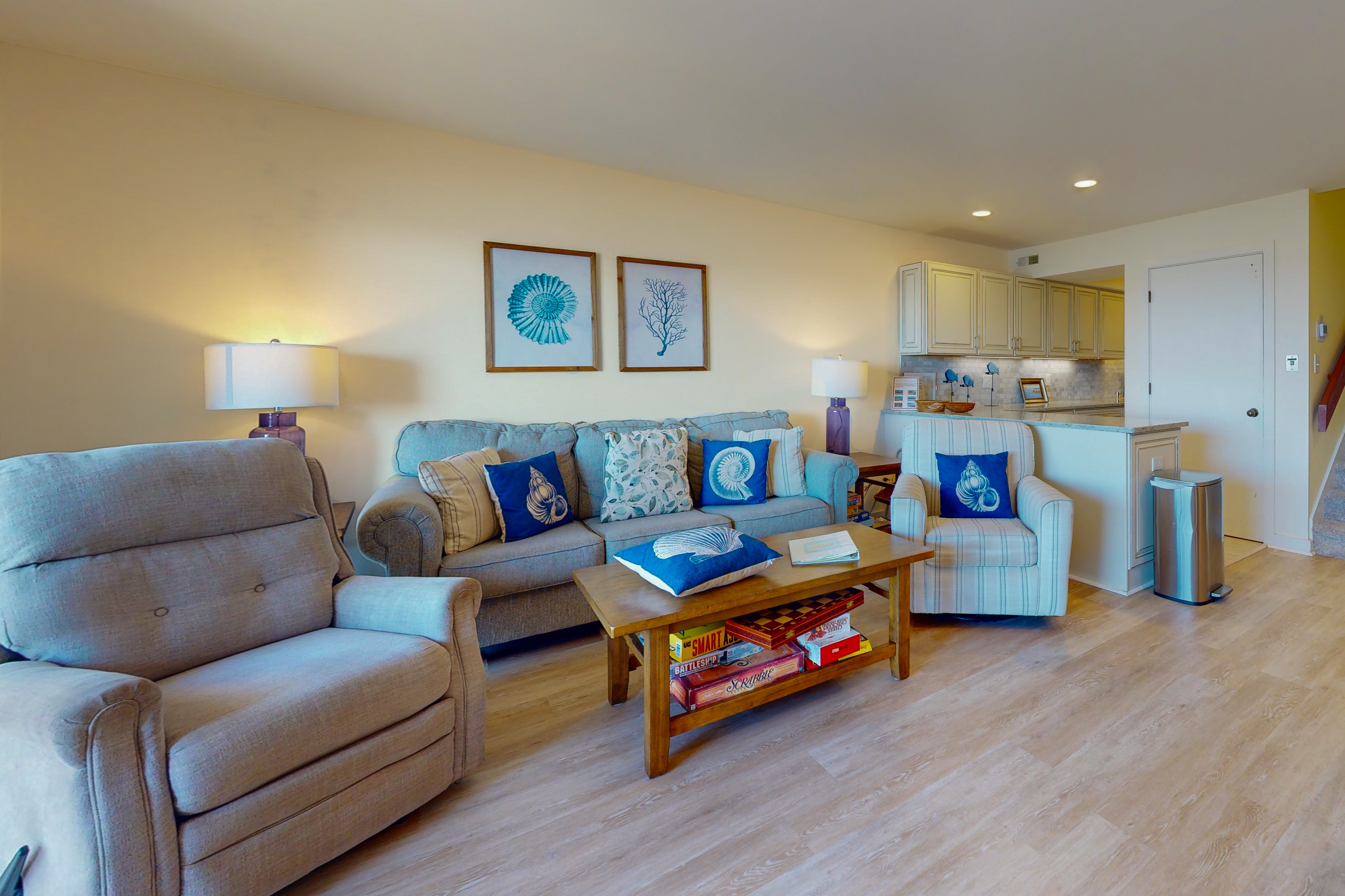 Multi-level, oceanfront condo with WiFi, W/D, & community pool/tennis courts