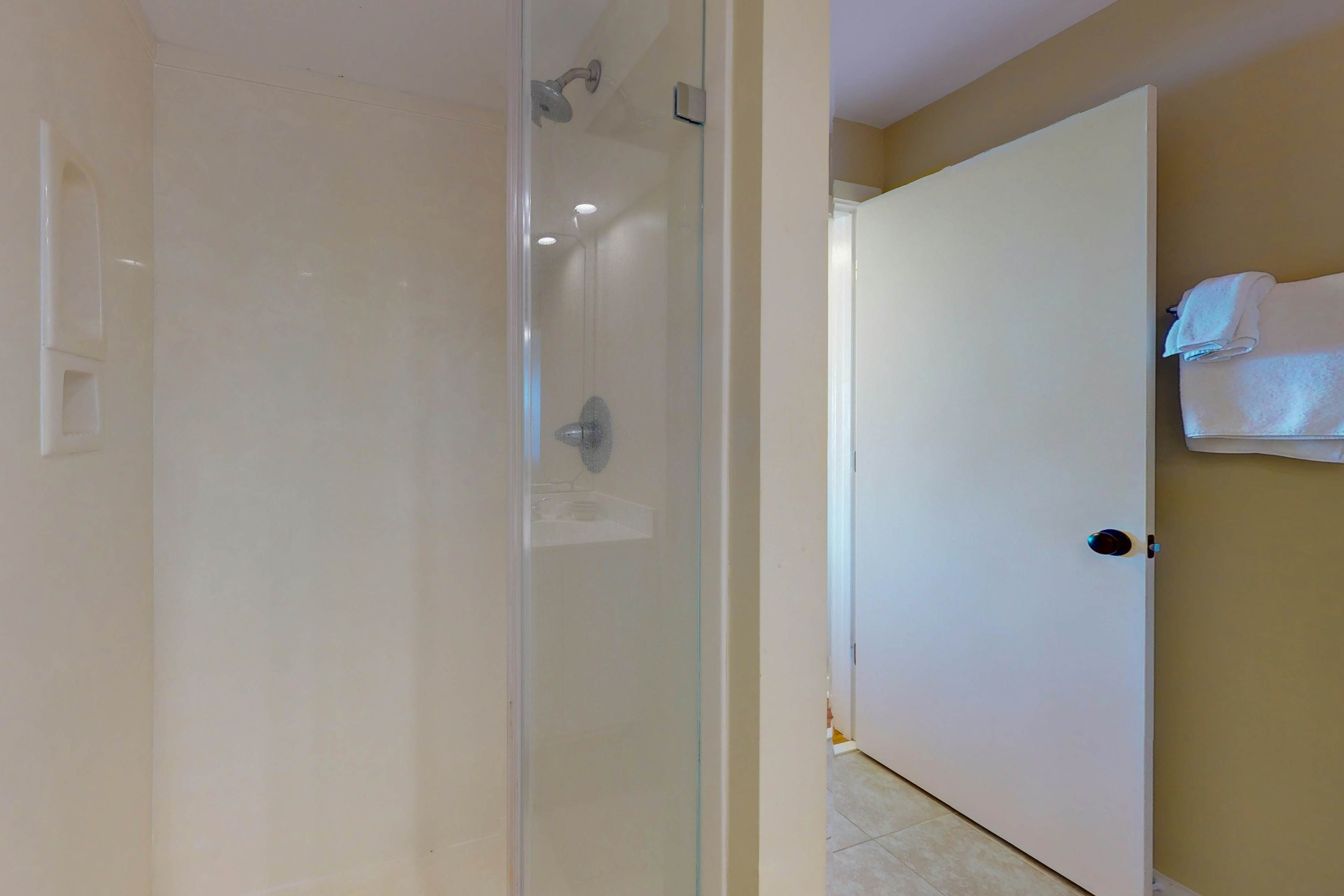 PKOG08 Ocean Grove F6