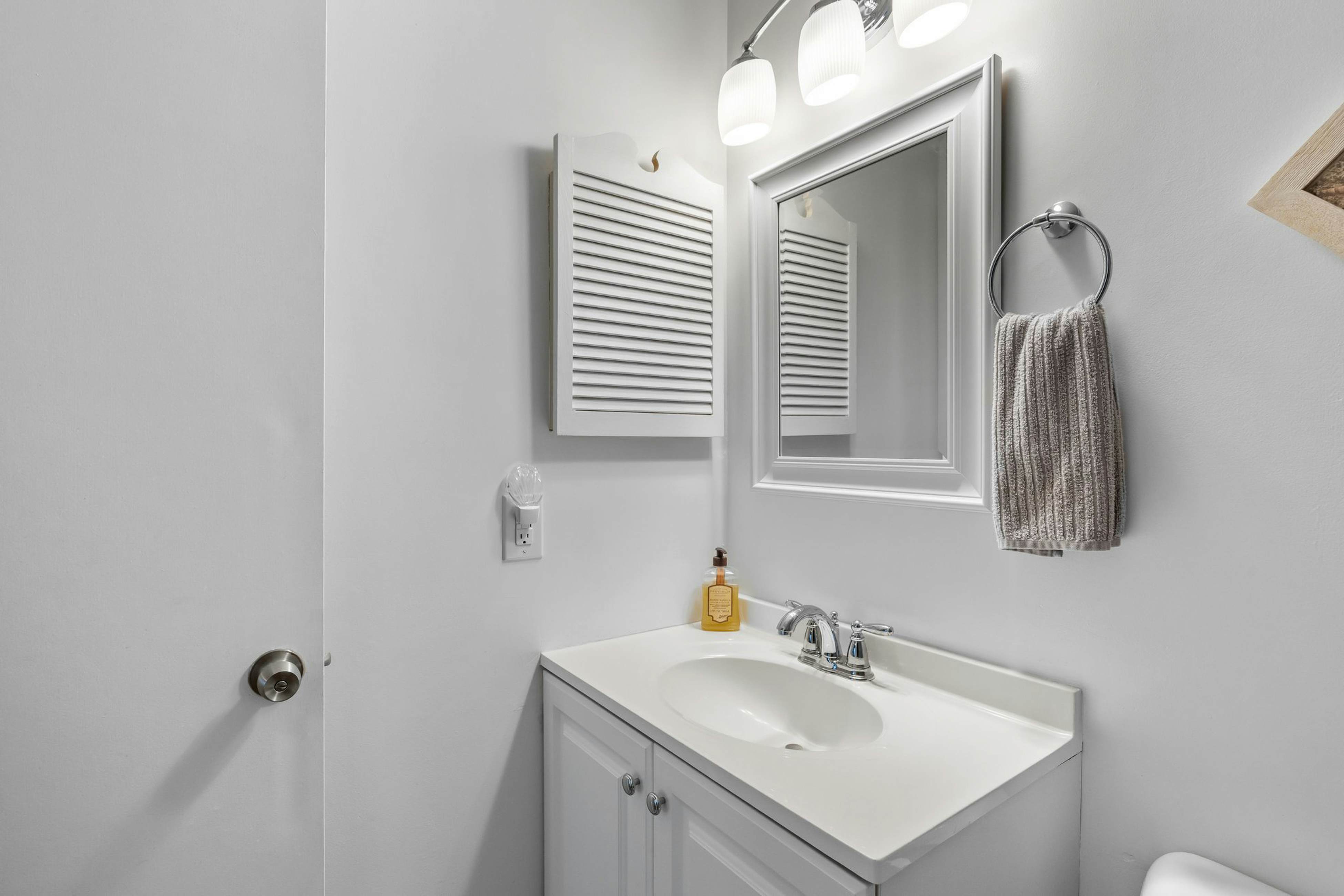 ABPAB157 A Place at the Beach 253