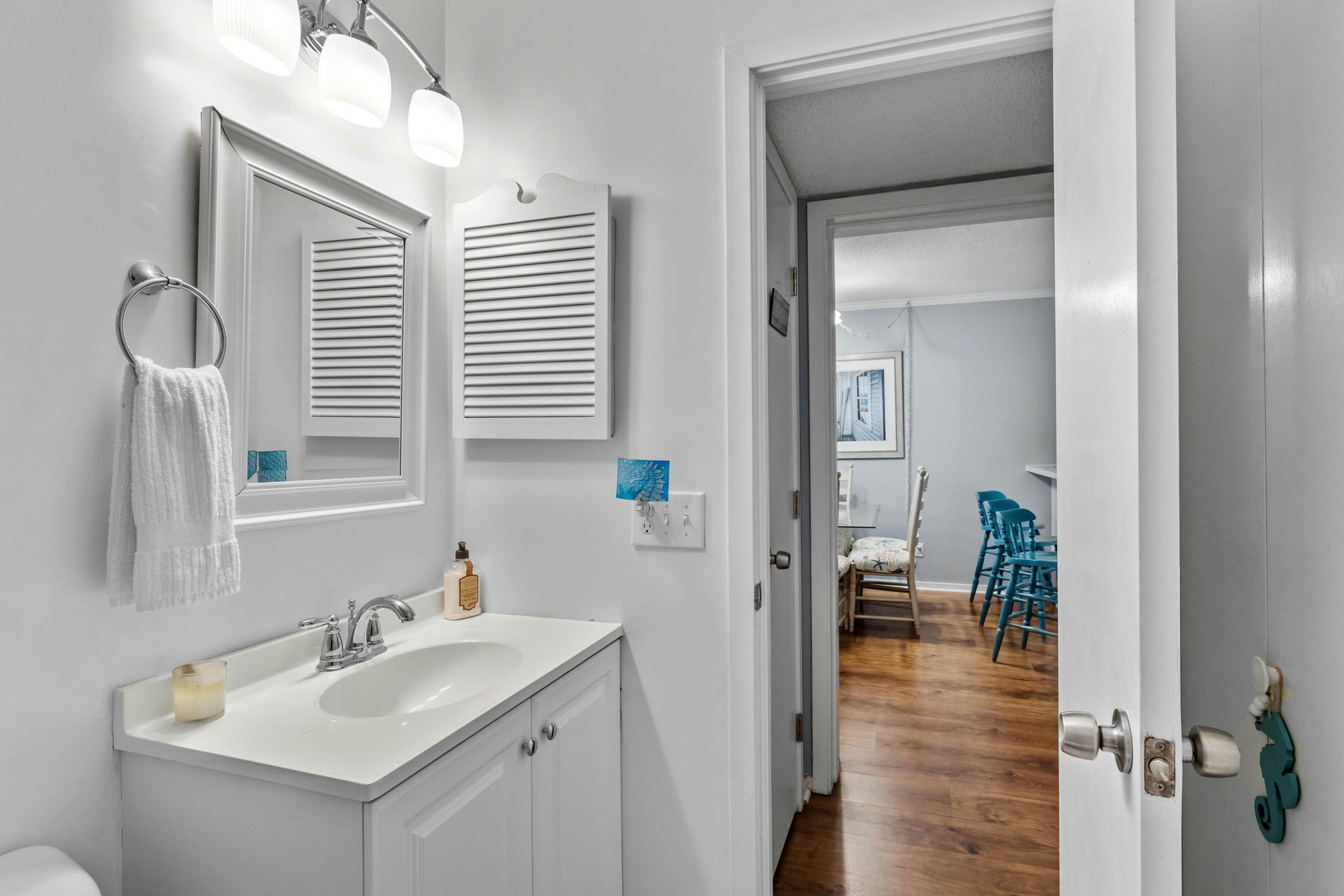 ABPAB157 A Place at the Beach 253