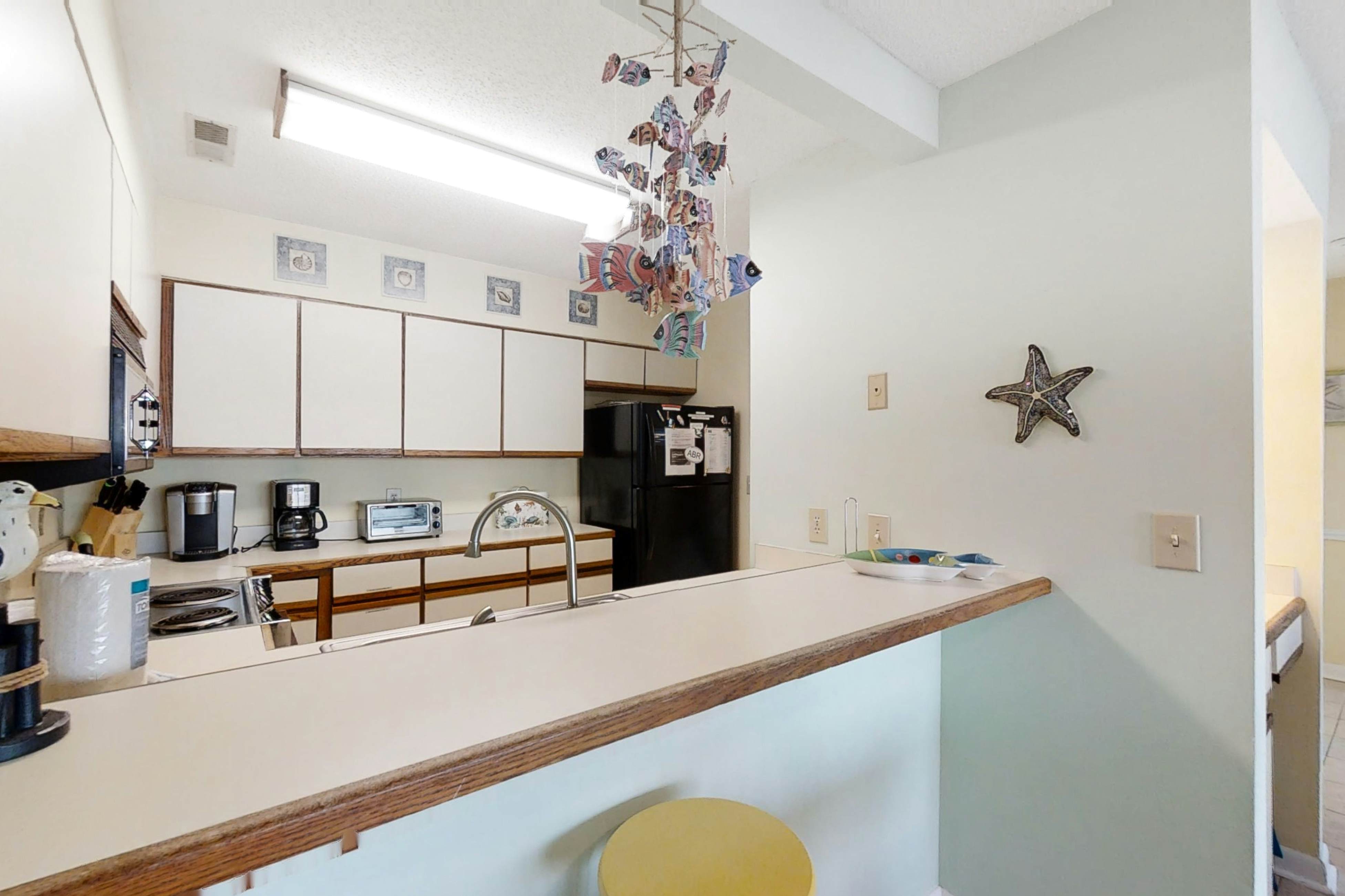 PKBSC02 Bogue Shore Club 208