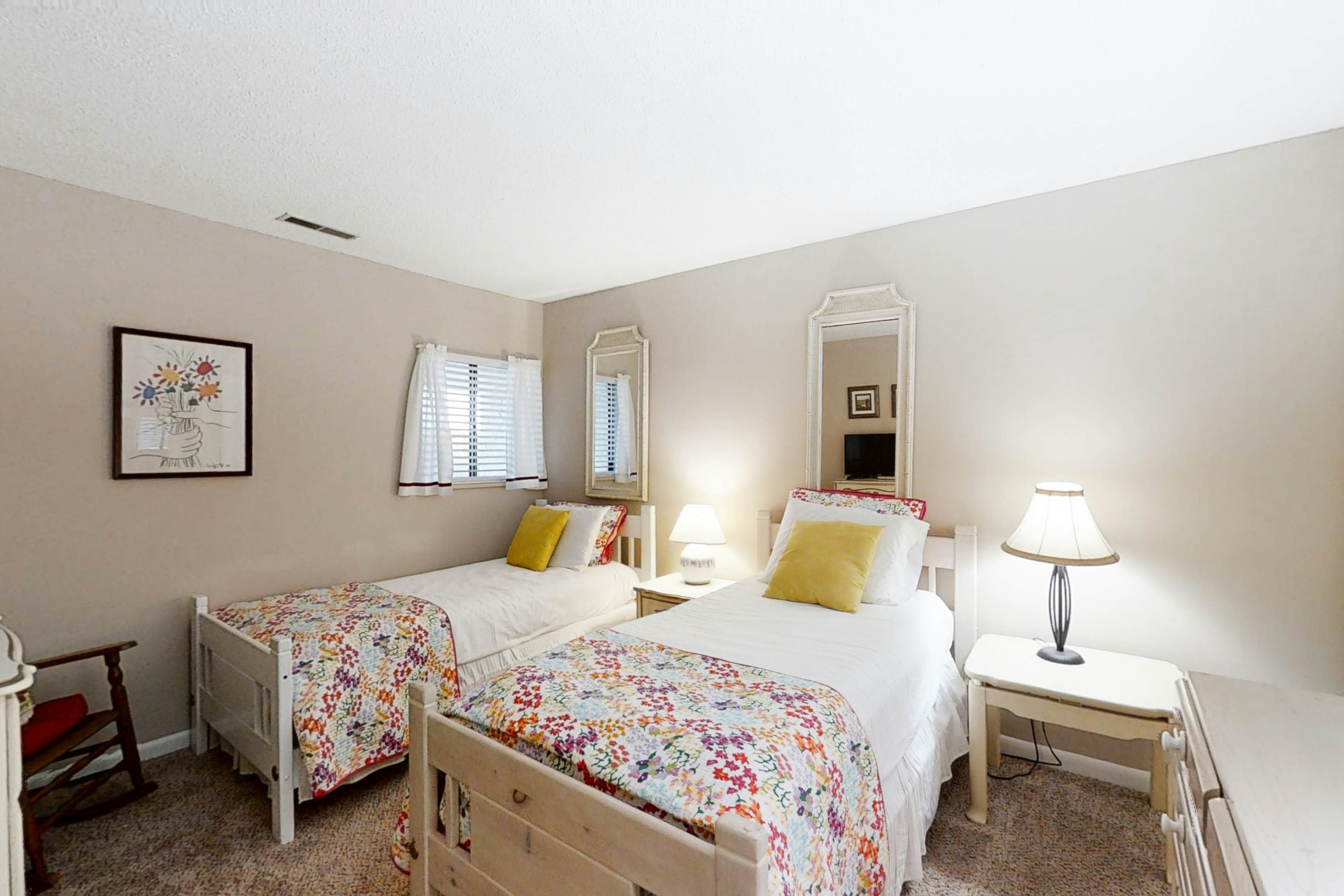 PKBSC02 Bogue Shore Club 208