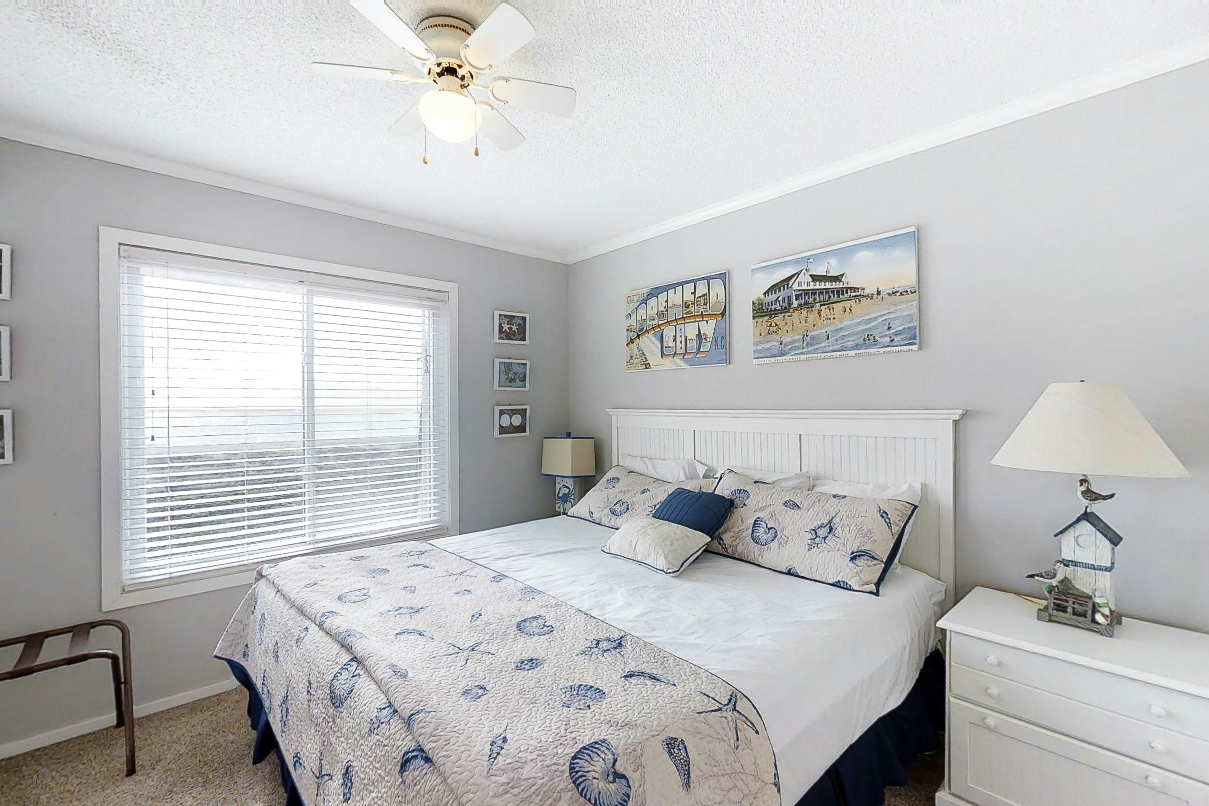 ABPAB90 A Place At The Beach 371