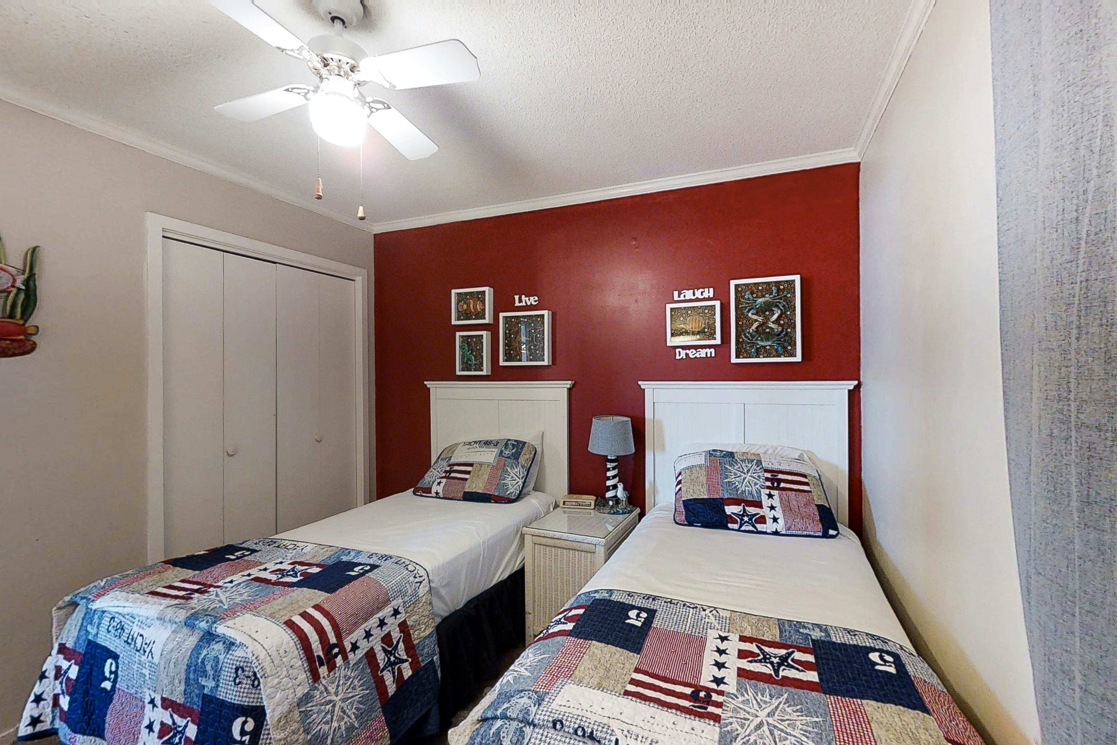 ABPAB90 A Place At The Beach 371