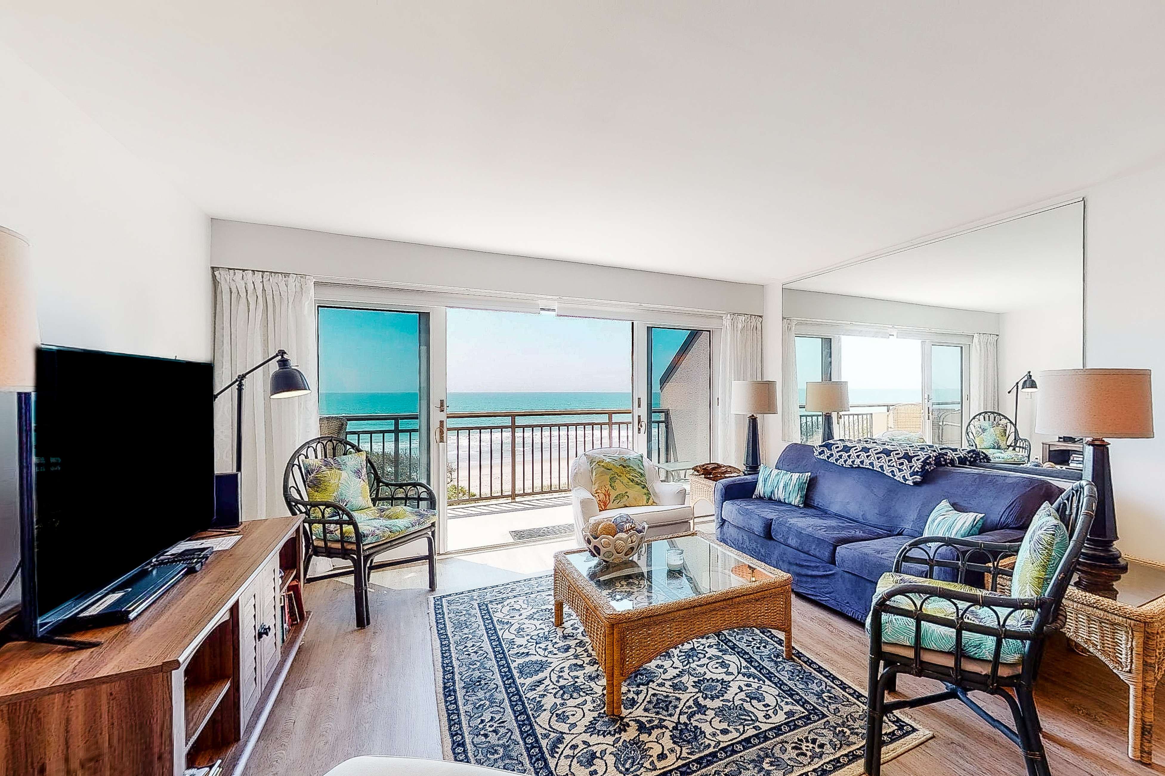 PKBW05 Beachwalk 303