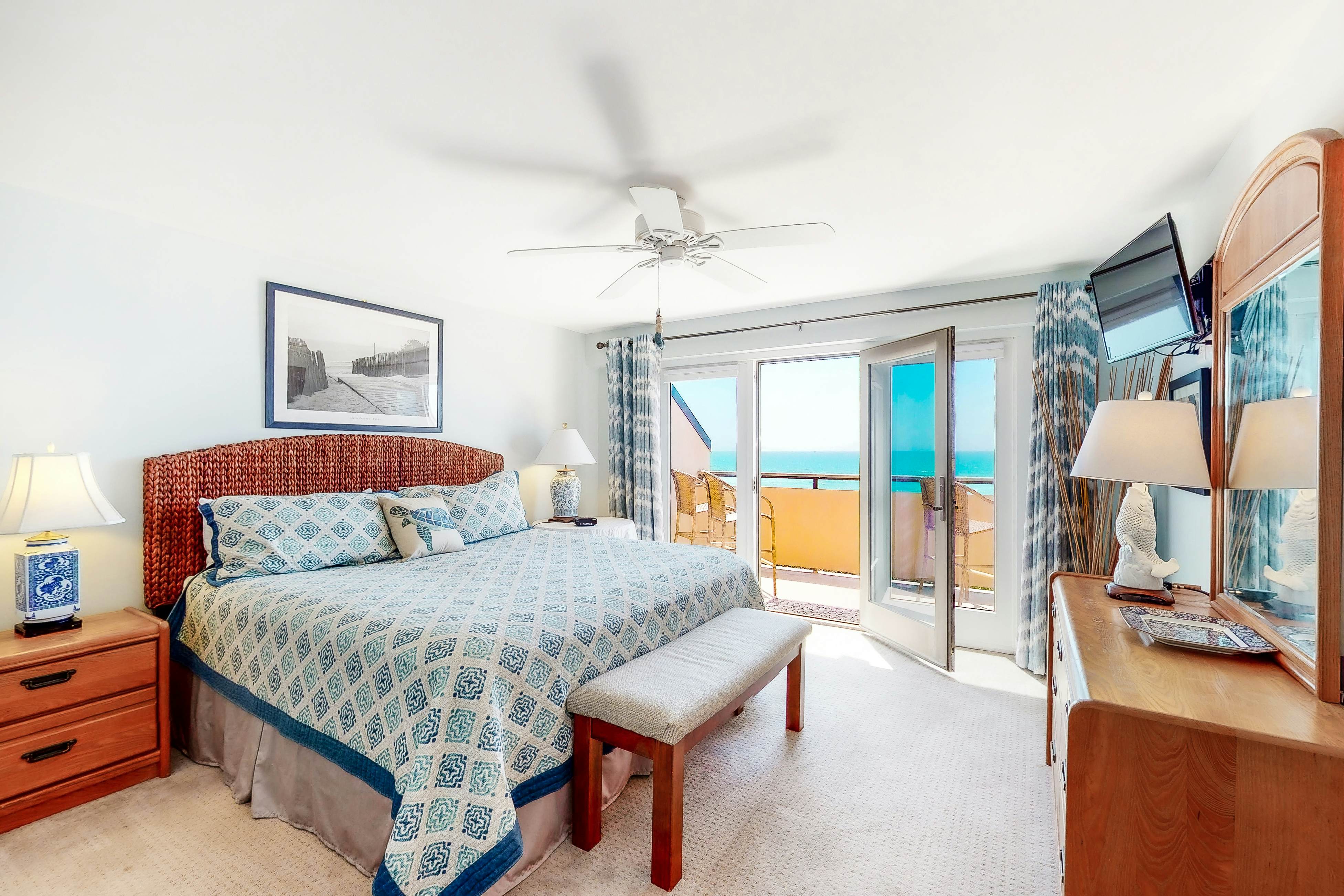 PKBW05 Beachwalk 303