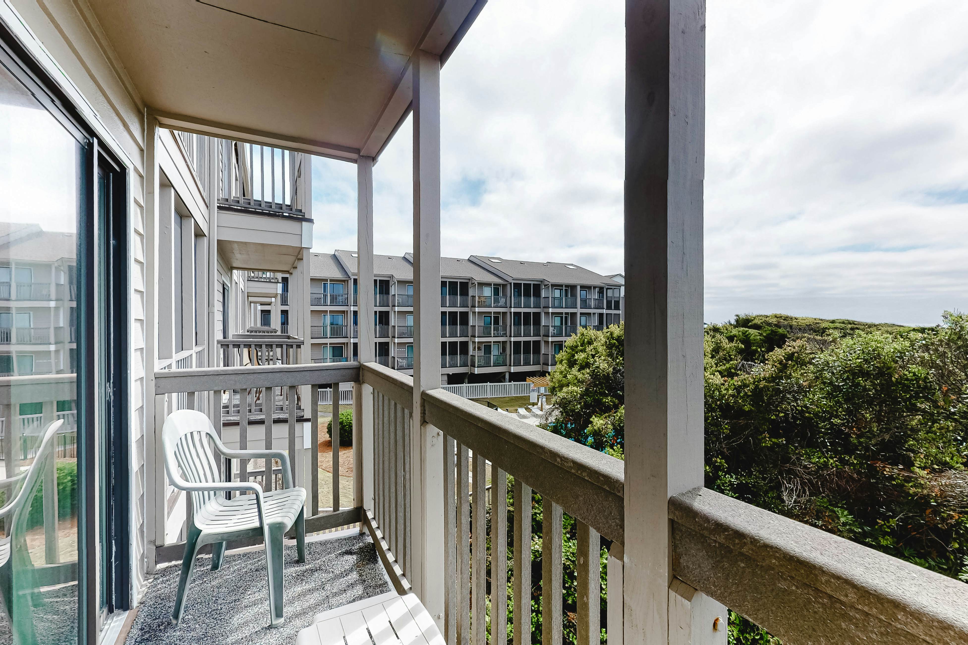 ABIBO41 Island Beach & Racquet Club B206