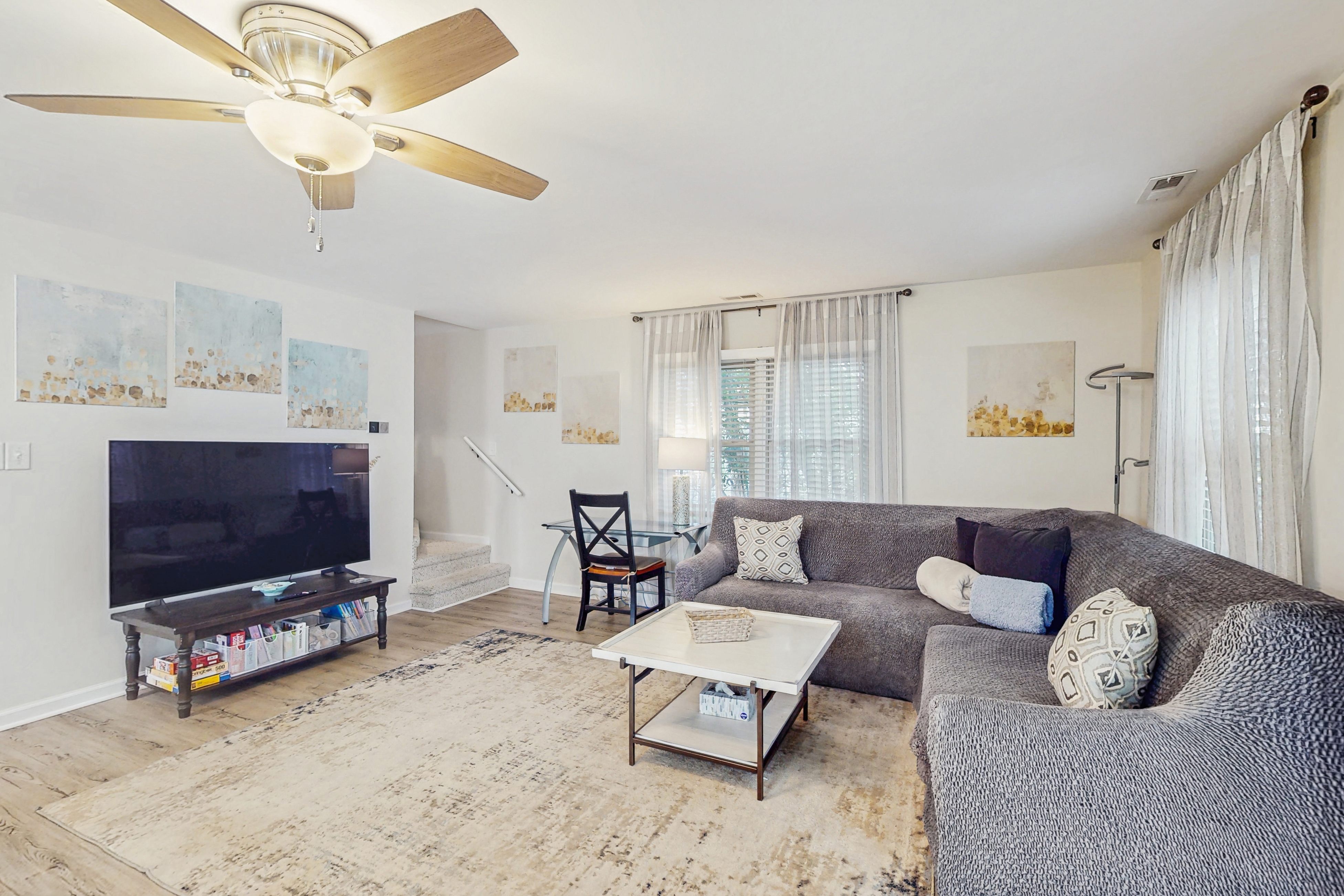 Dog-friendly ocean view home with private patio and close to beach attractions