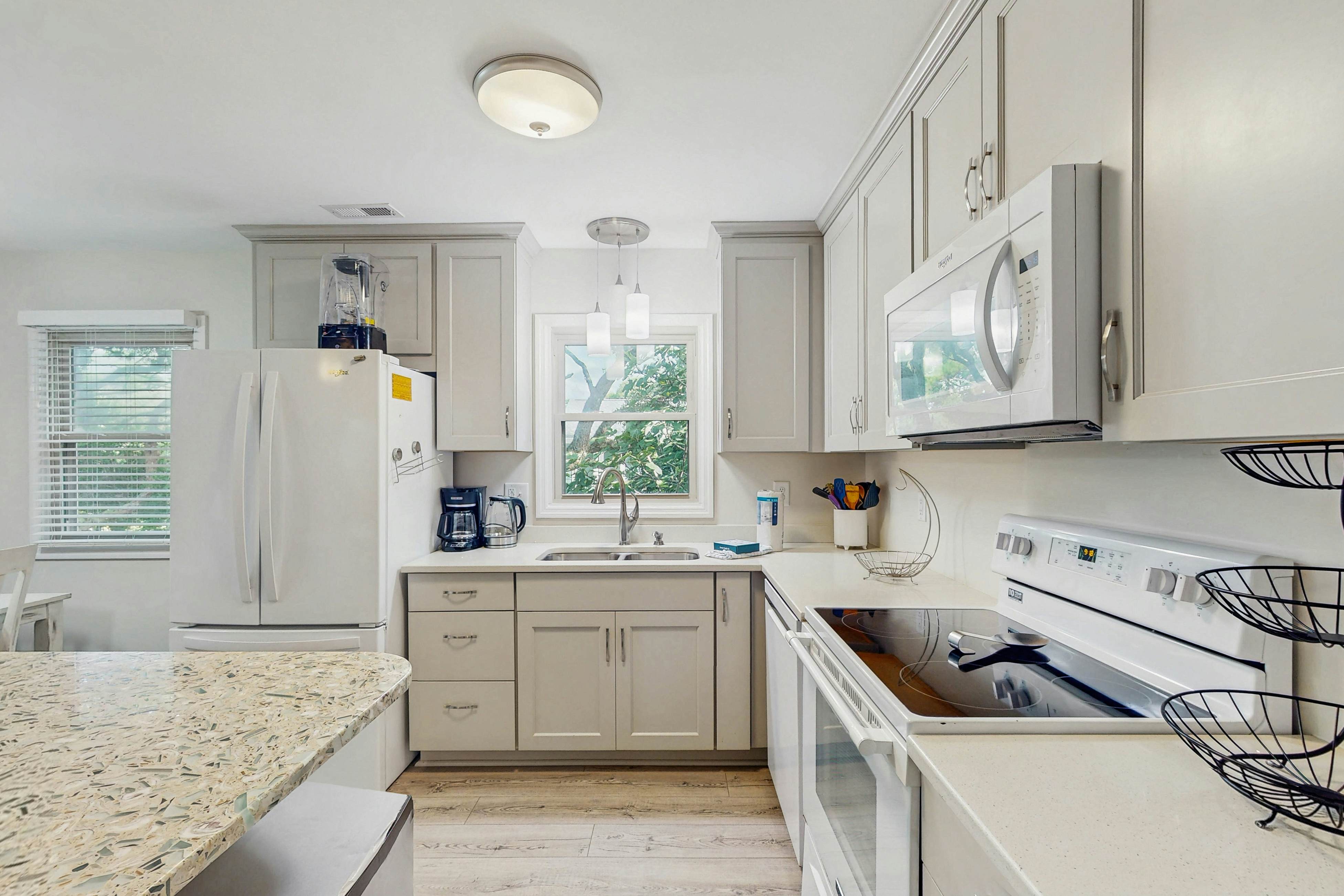 EI13 Oaks by the Sea