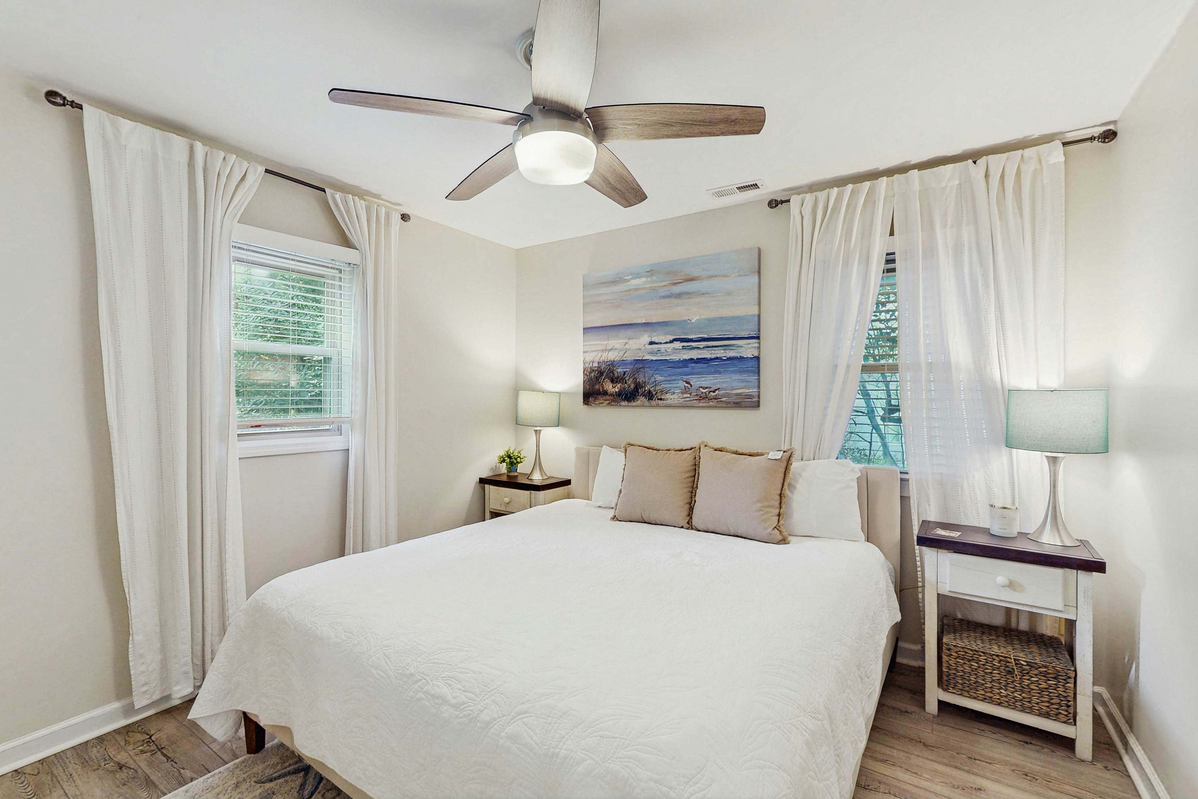 EI13 Oaks by the Sea