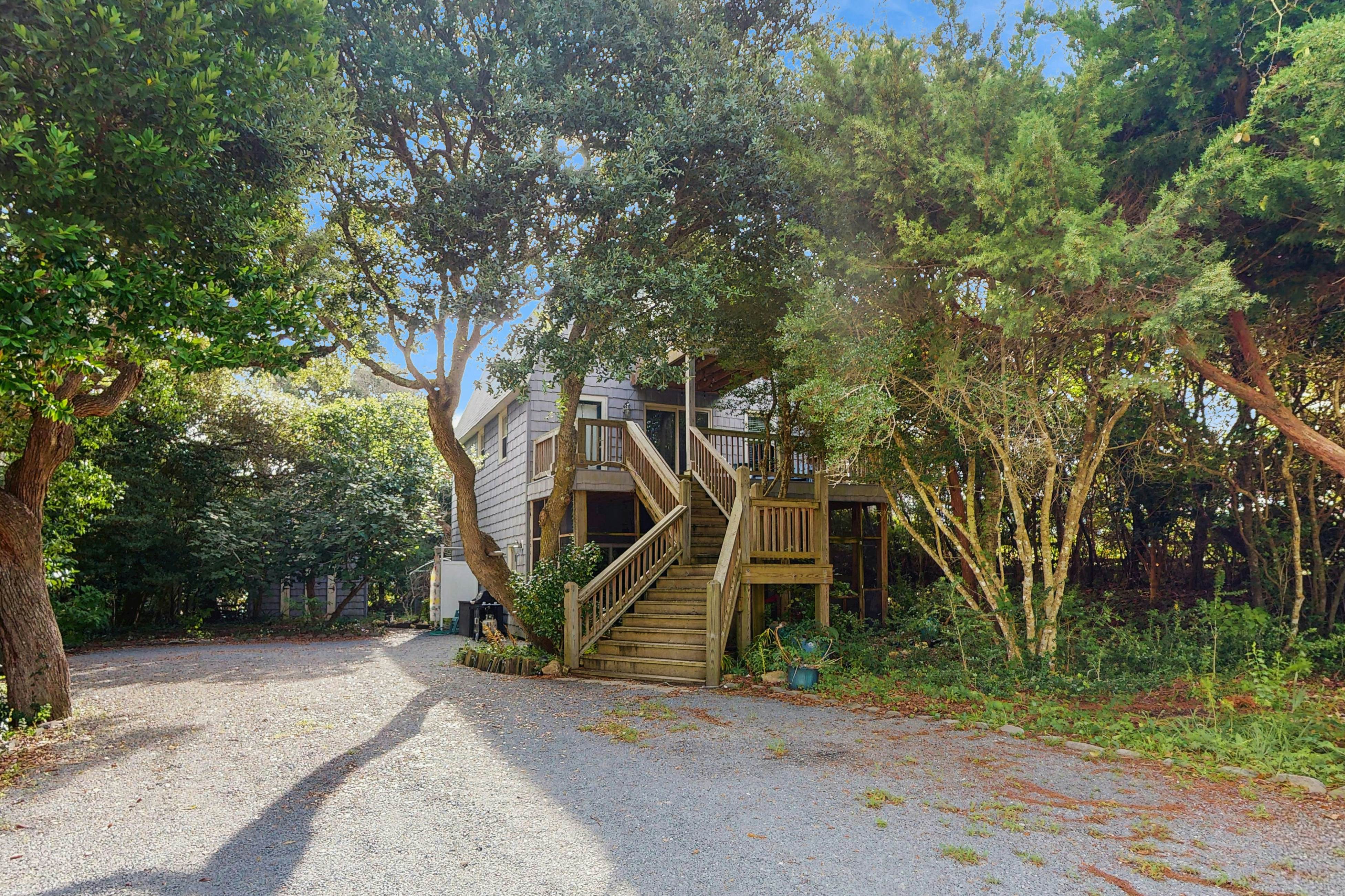 EI13 Oaks by the Sea