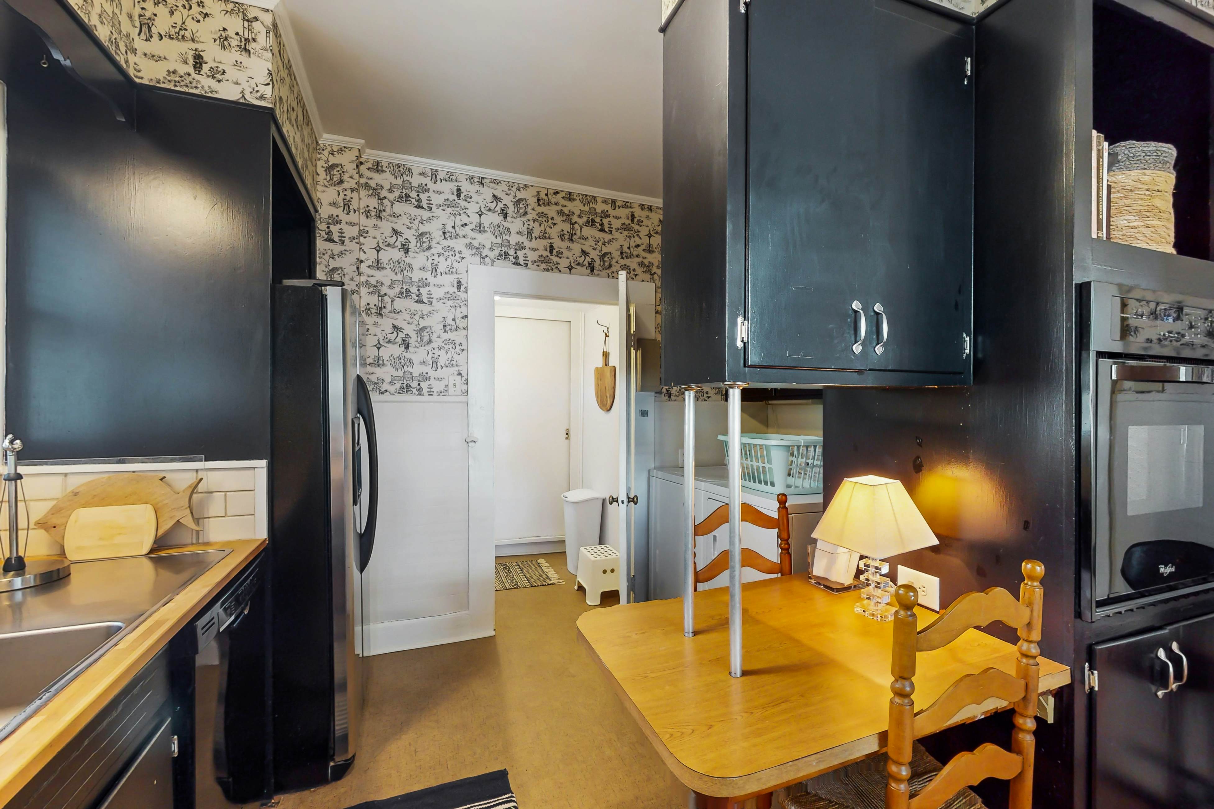 BFCT13 The Front Porch on Ann Street