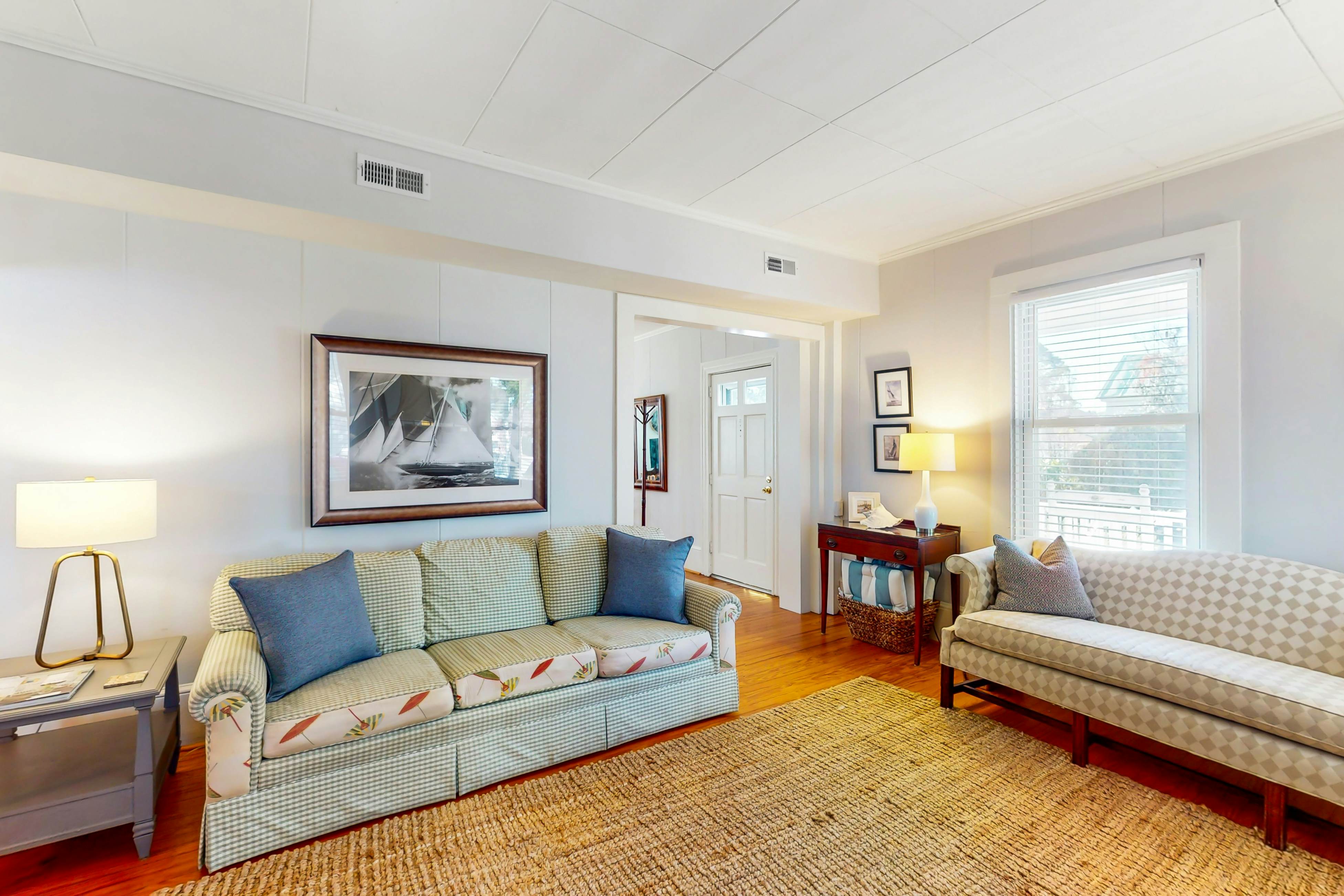 BFCT13 The Front Porch on Ann Street