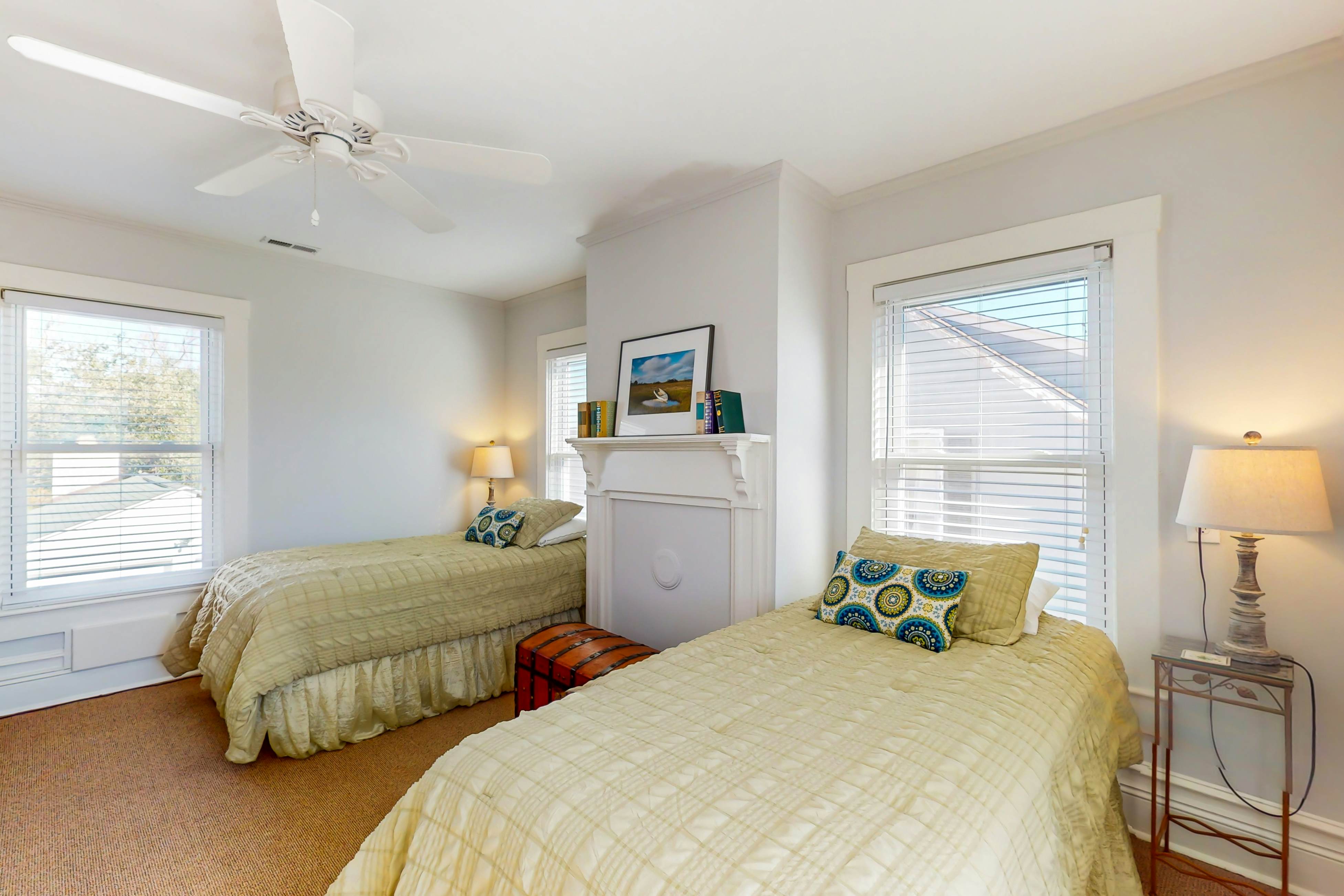 BFCT13 The Front Porch on Ann Street