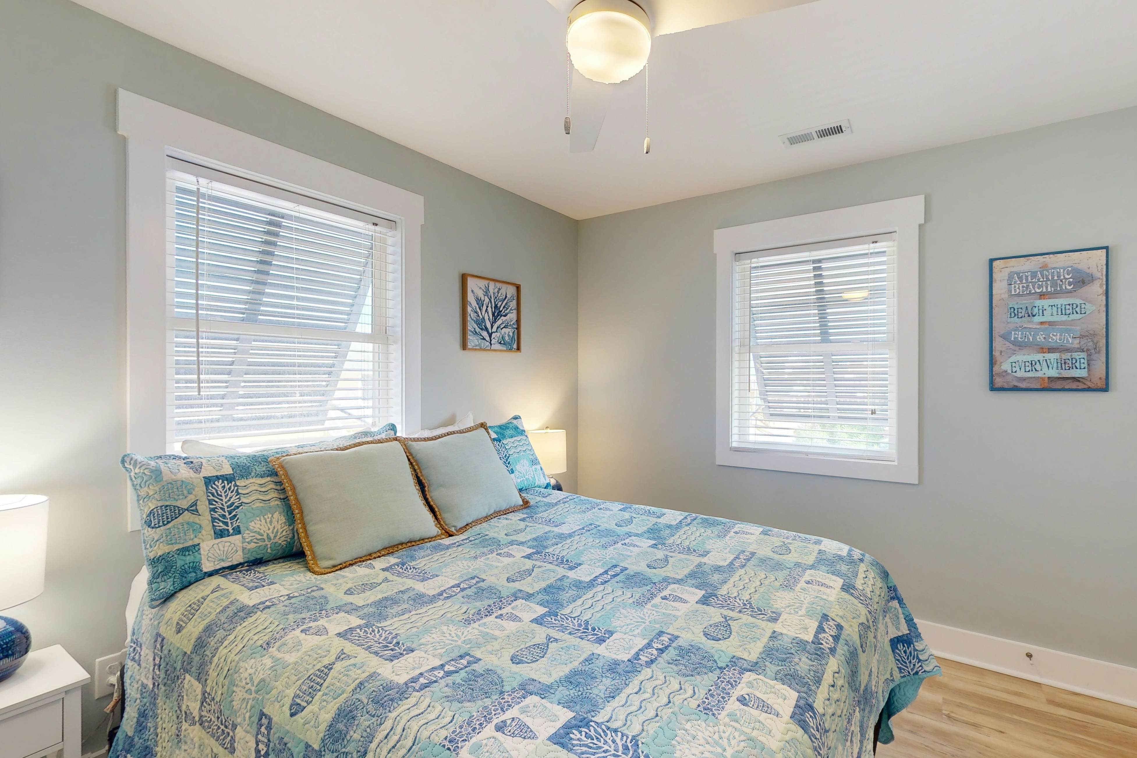 AB168 The Sand Dollar Cottage